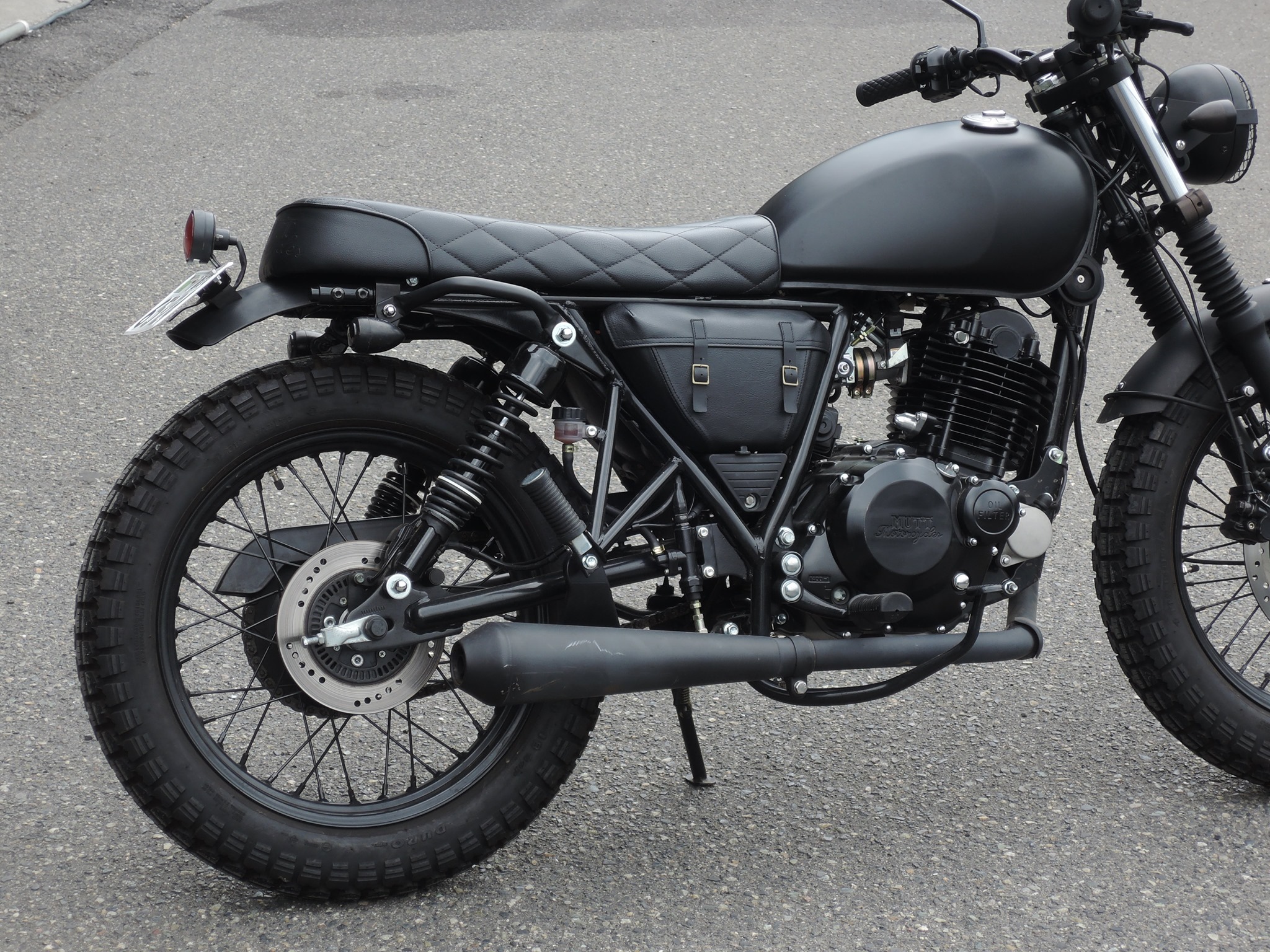 メテオ350 ファイヤーボール サイドカバー メテオ 350 (21-25) — GIVI 
