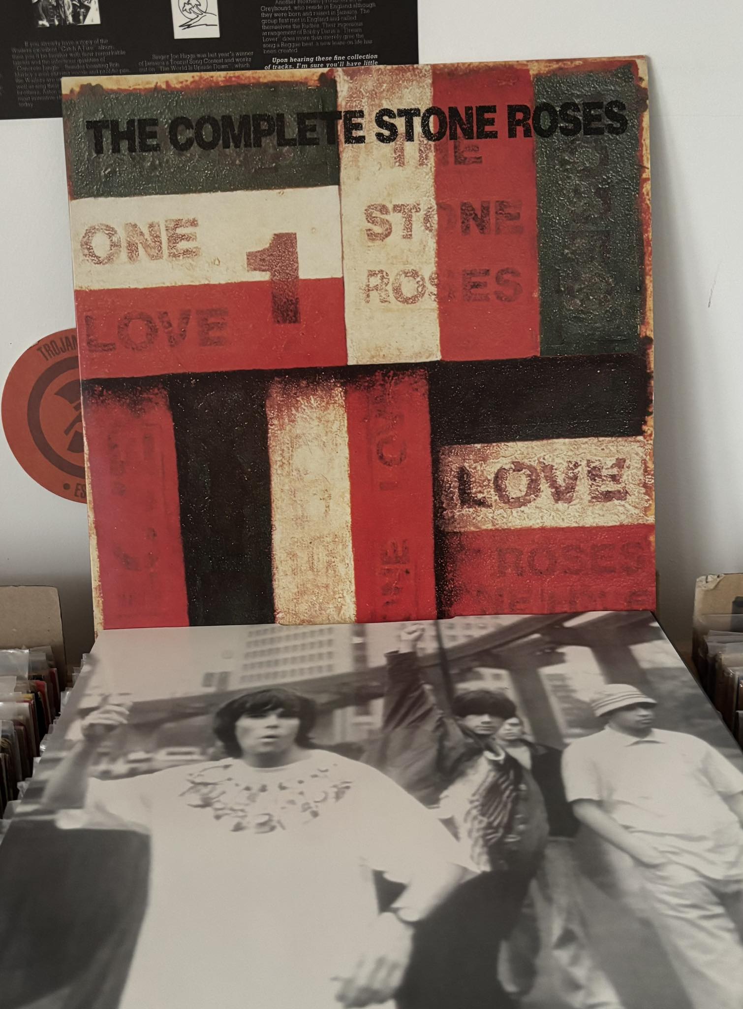レコード The Stone Roses ‎/ The Complete 〜 LPレコード