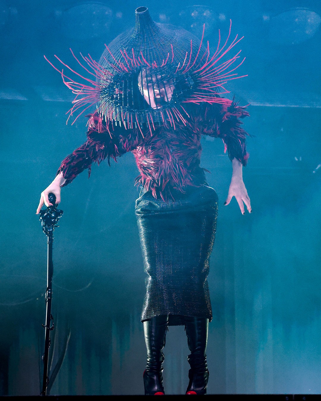 🪄𝒜𝒷𝓇𝒶𝒸𝒶𝒹𝒶𝒷𝓇𝒶 🪄⁠ ⁠ Lady Gaga performs in a cage-like headpiece and accepts her award for Best Pop Vocal Album for 