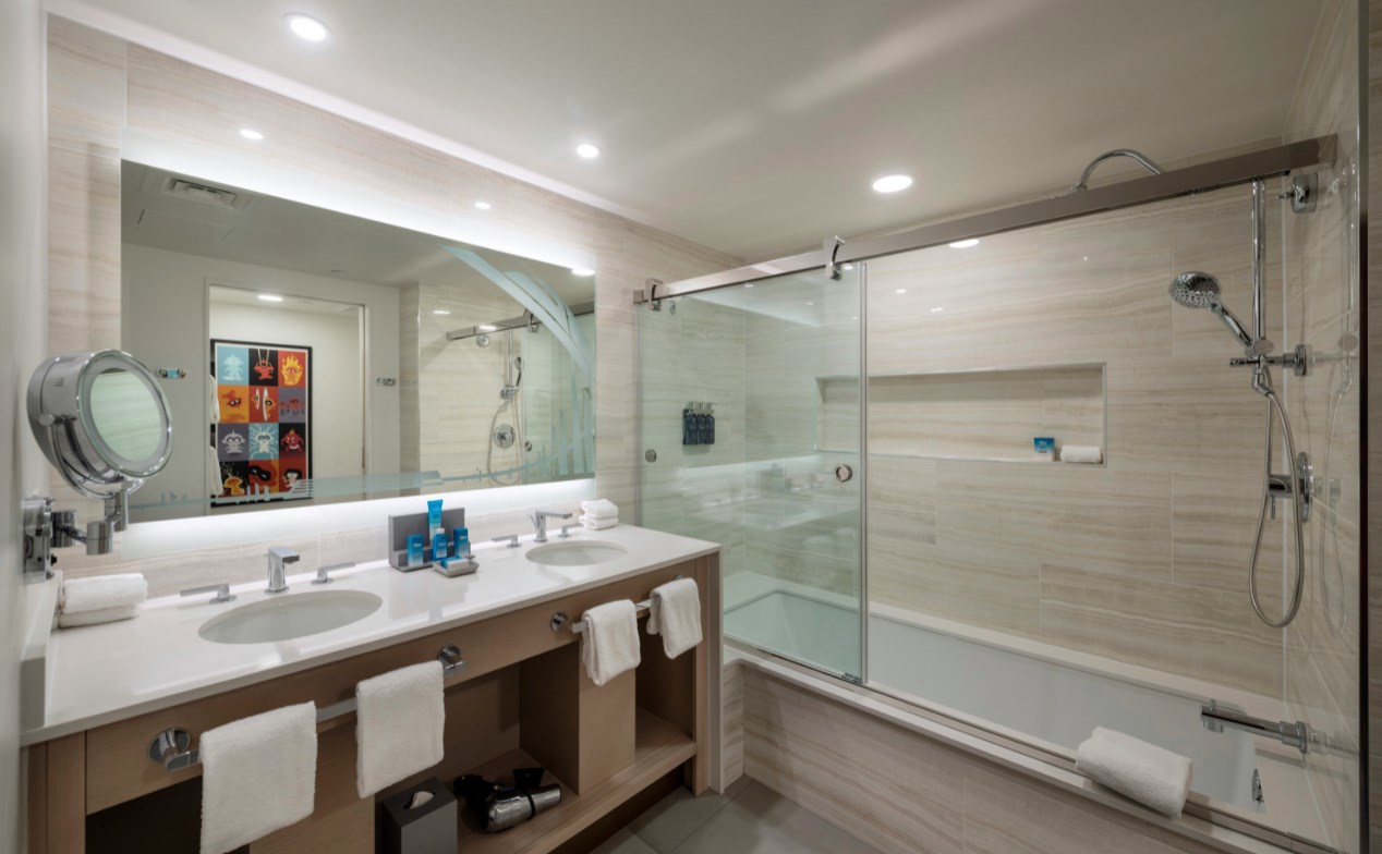 First Look Inside a Reimagined Guest Room at Disney's Contemporary ...
