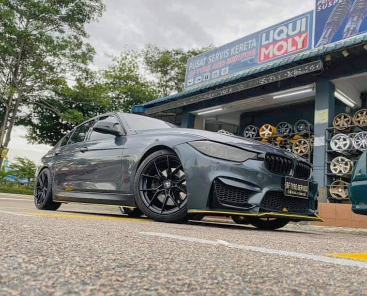 Raxer Wheels - The following F30 in grey getting the 18