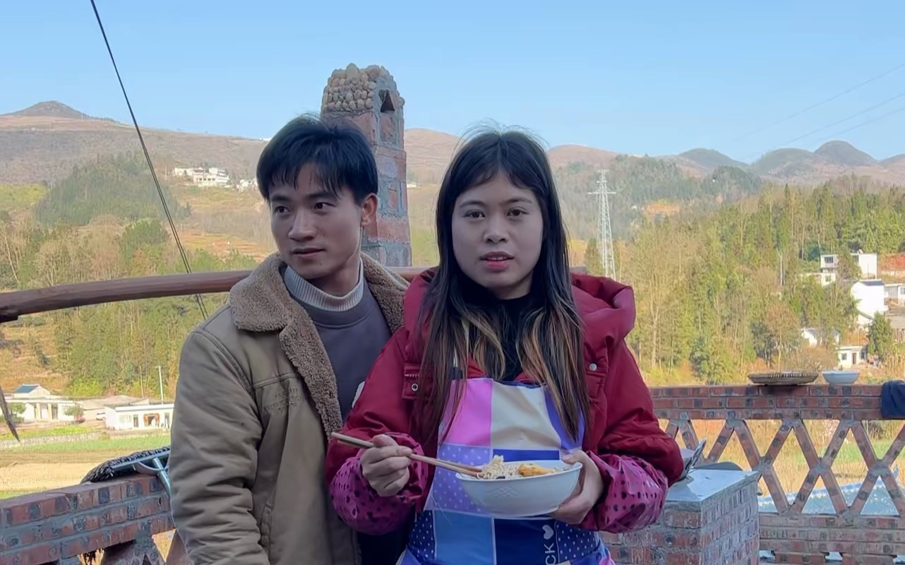 凯文刘琴一家人