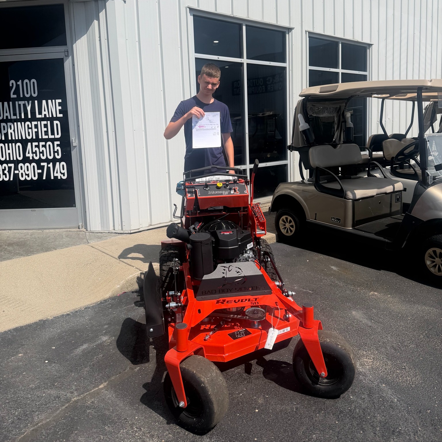 🔥 MASSIVE LAWNMOWER SALE AT C&C OUTDOOR POWER CORNER 🔥 Gravely