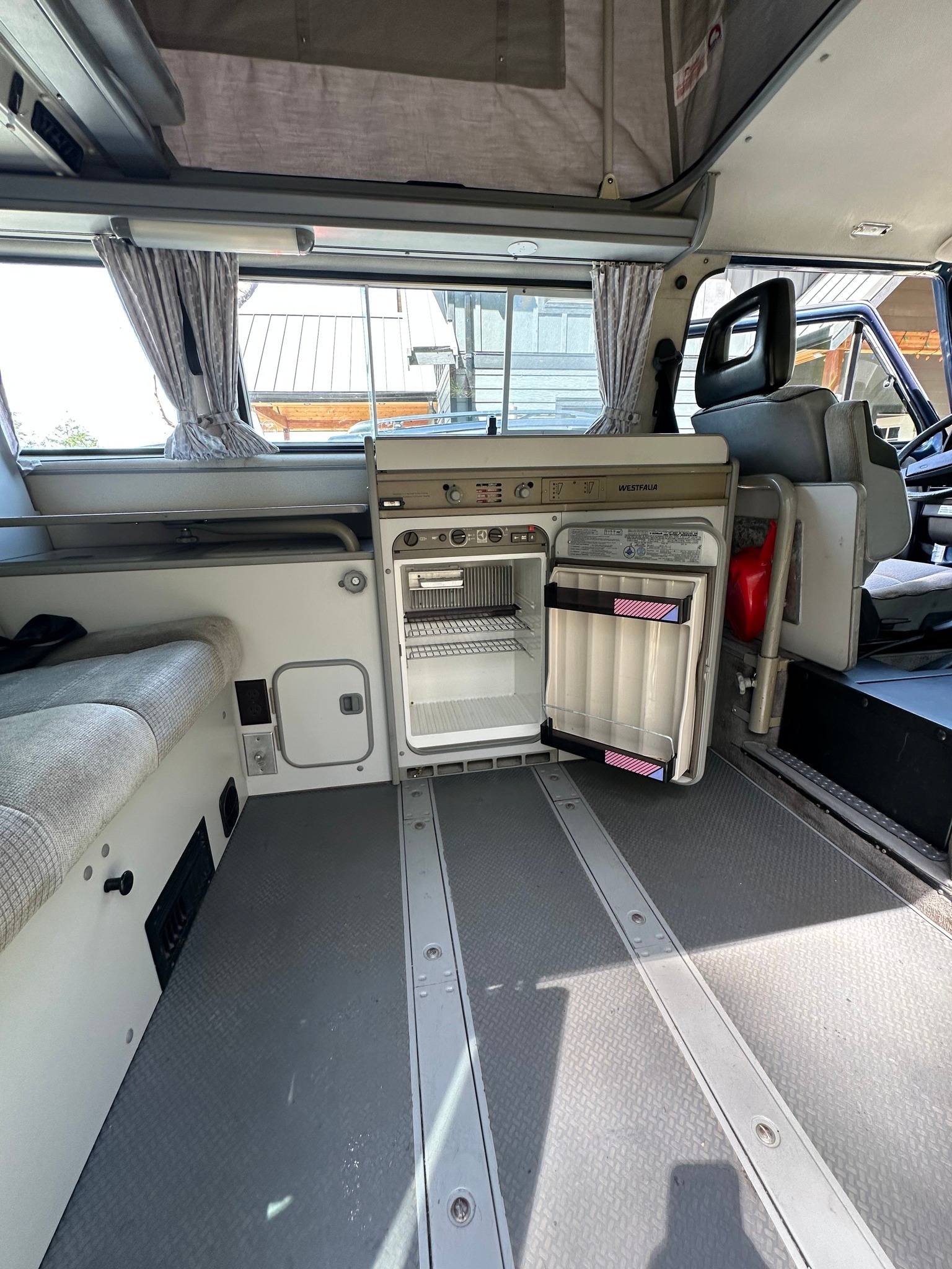 1990 Volkswagen Vanagon westfalia - RVs & Campers - Lasqueti, British ...