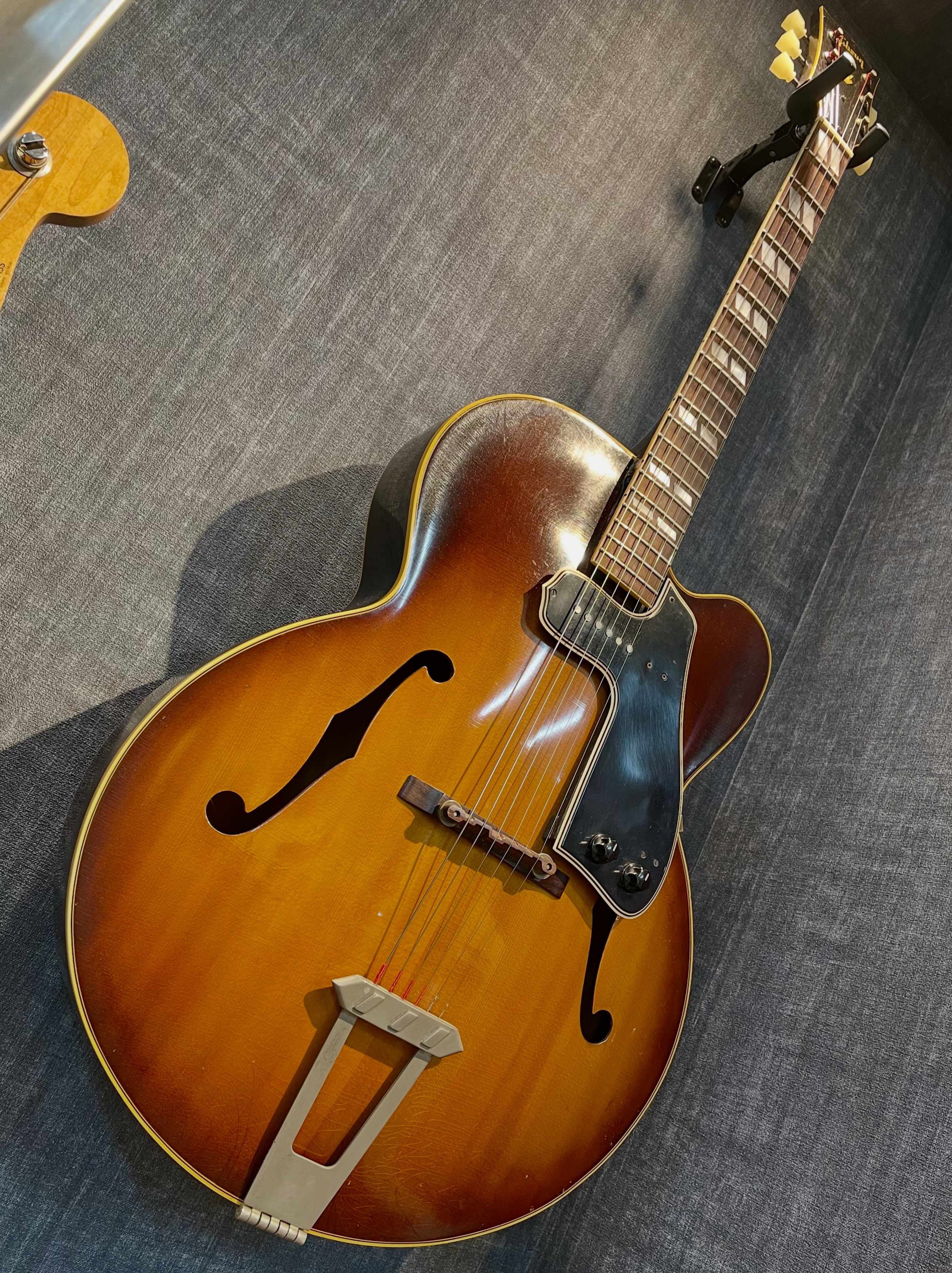 Louisiana - 1990-1991年製のFender Japan TLAC-950、テレキャスター