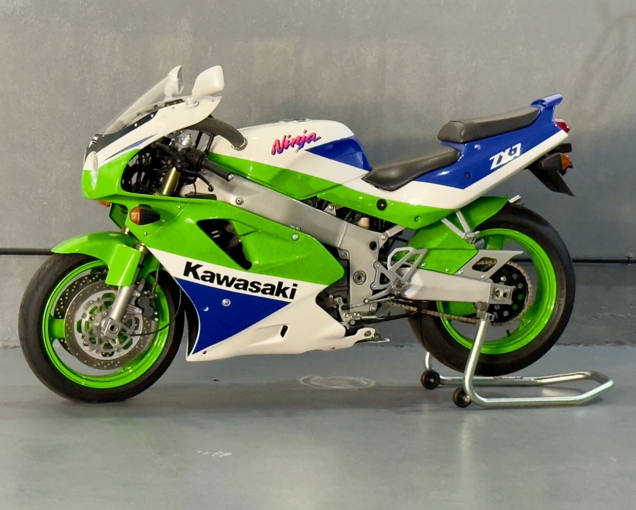 Marca: Kawasaki Modelo: Zx-7 Ano: 1991 Km: 39.578 Valor: R