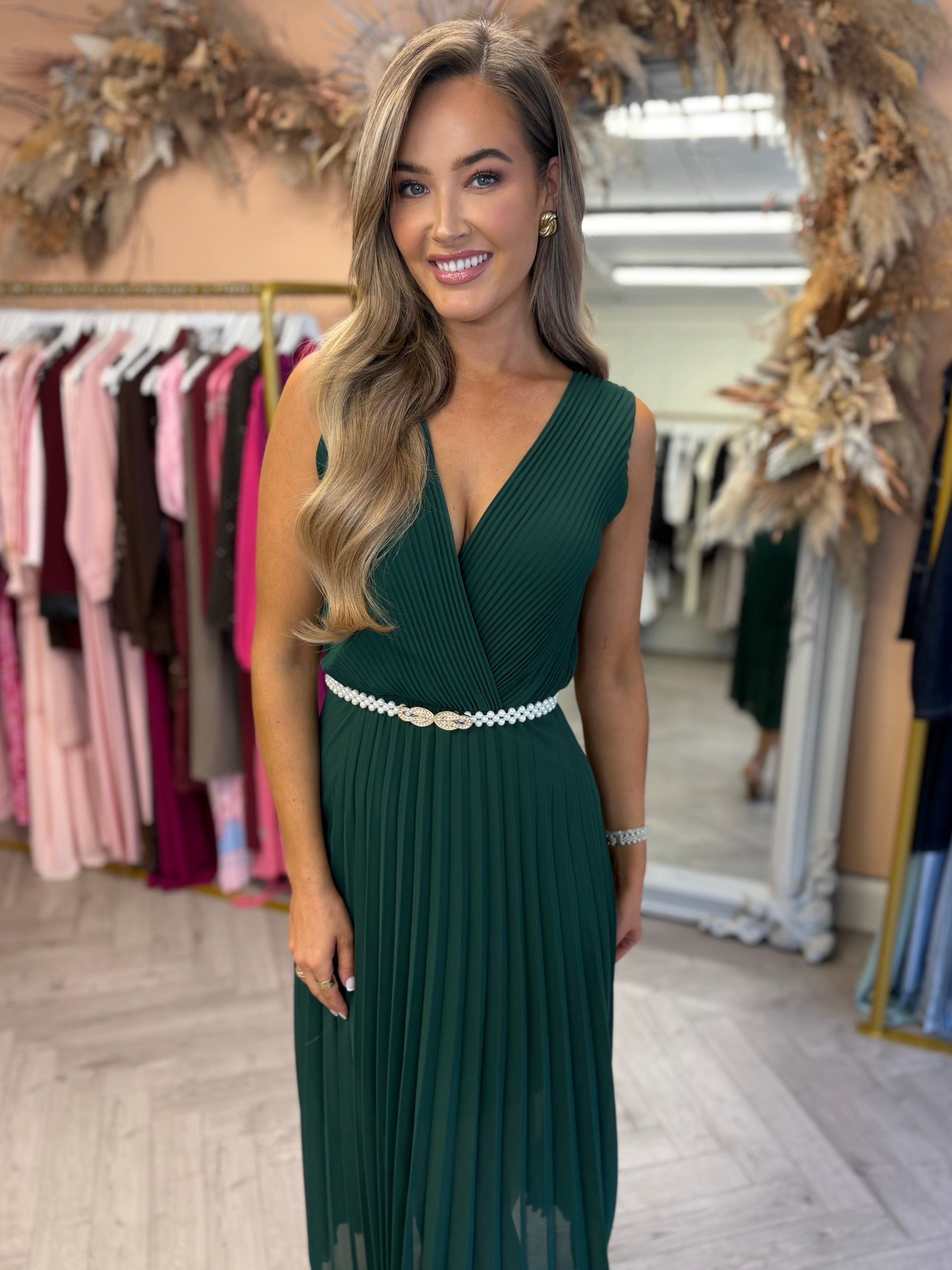 The Amelia Dress ✨ Effortlessly elegant in our gorgeous green pleated dress, featuring a flattering elasticated waist for the perfect fit. ✨