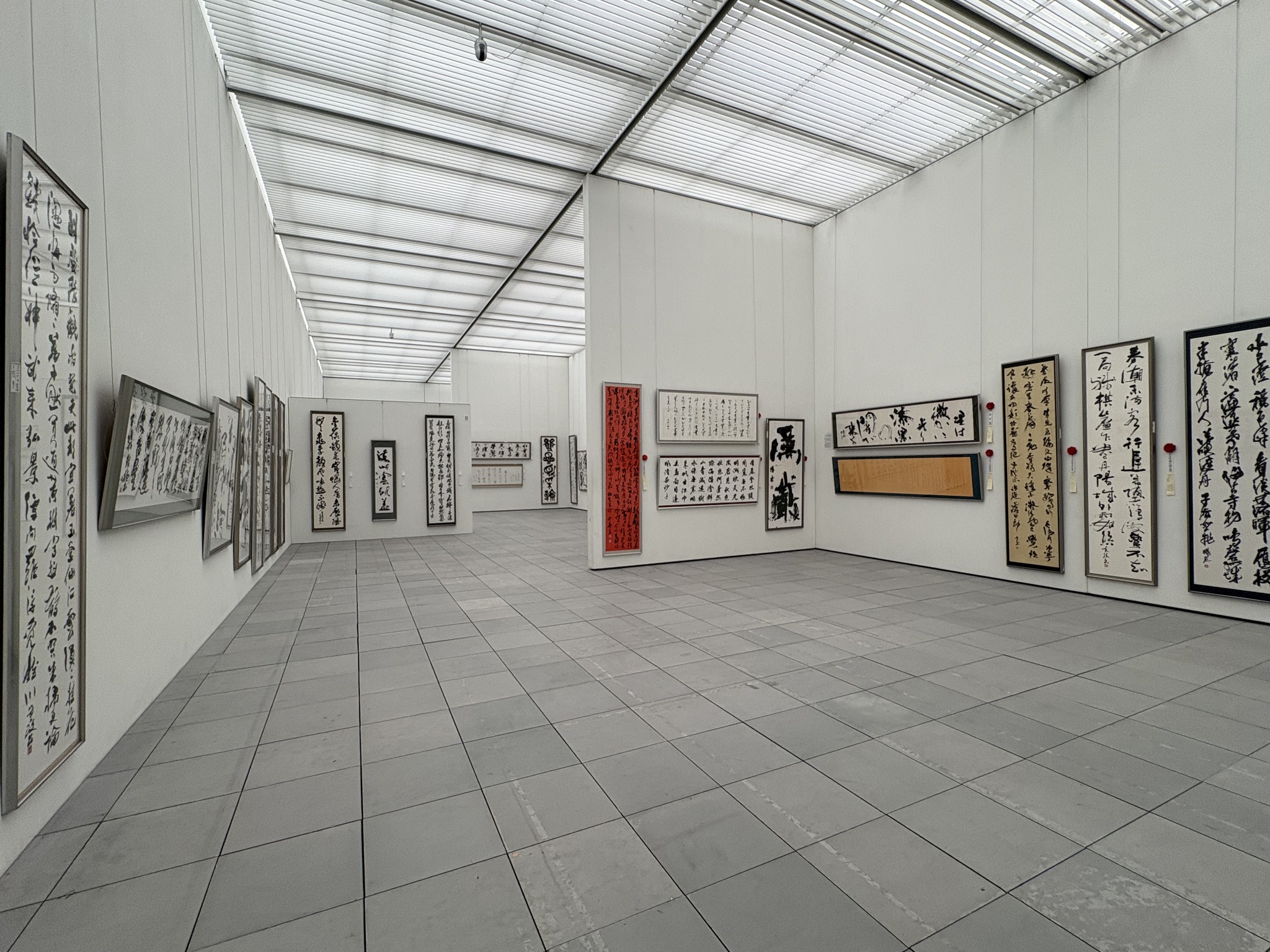 松田芙美子アート表装大分教室作品展」スタート!! 】＃opamjp 3階 展示