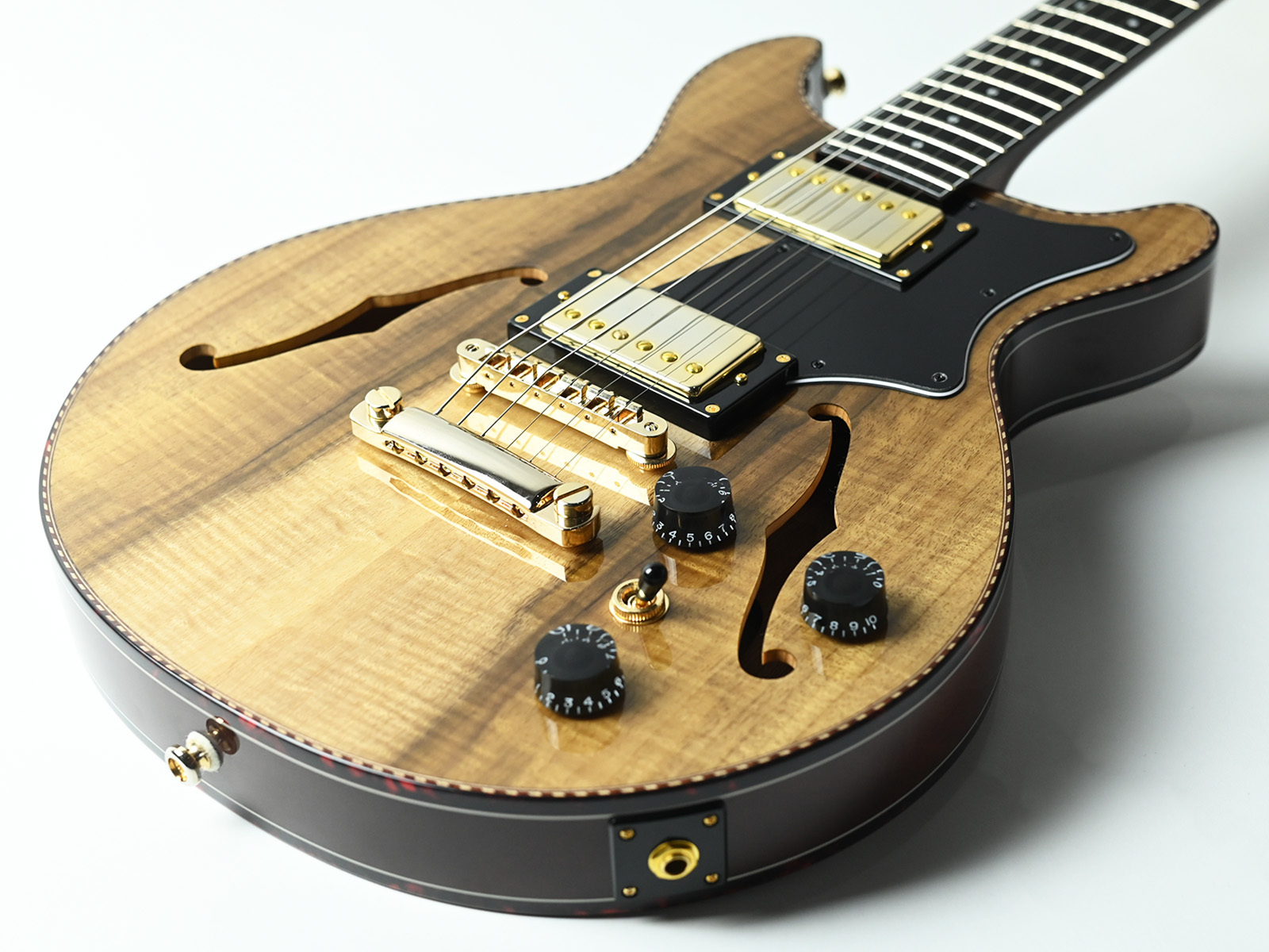 Bacchus guitars (@bacchusguitars) • Facebook