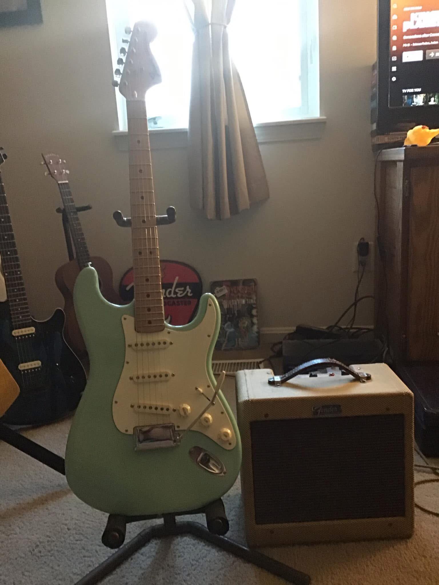 Vintage fender stratocaster with custom upgrades