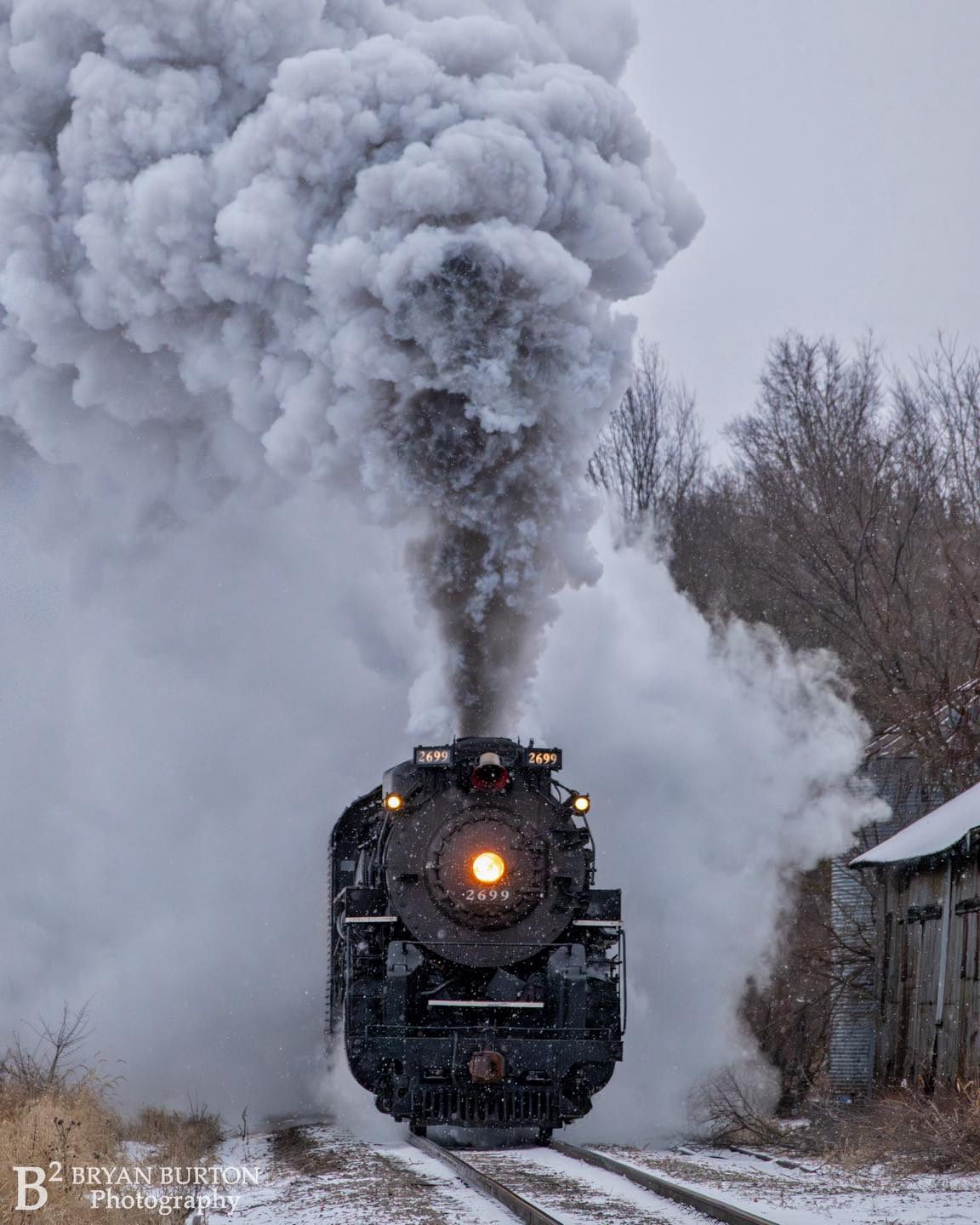 Bryan - BNSF 9320 leads a coal train at Greenland, CO. 2/22 | Facebook