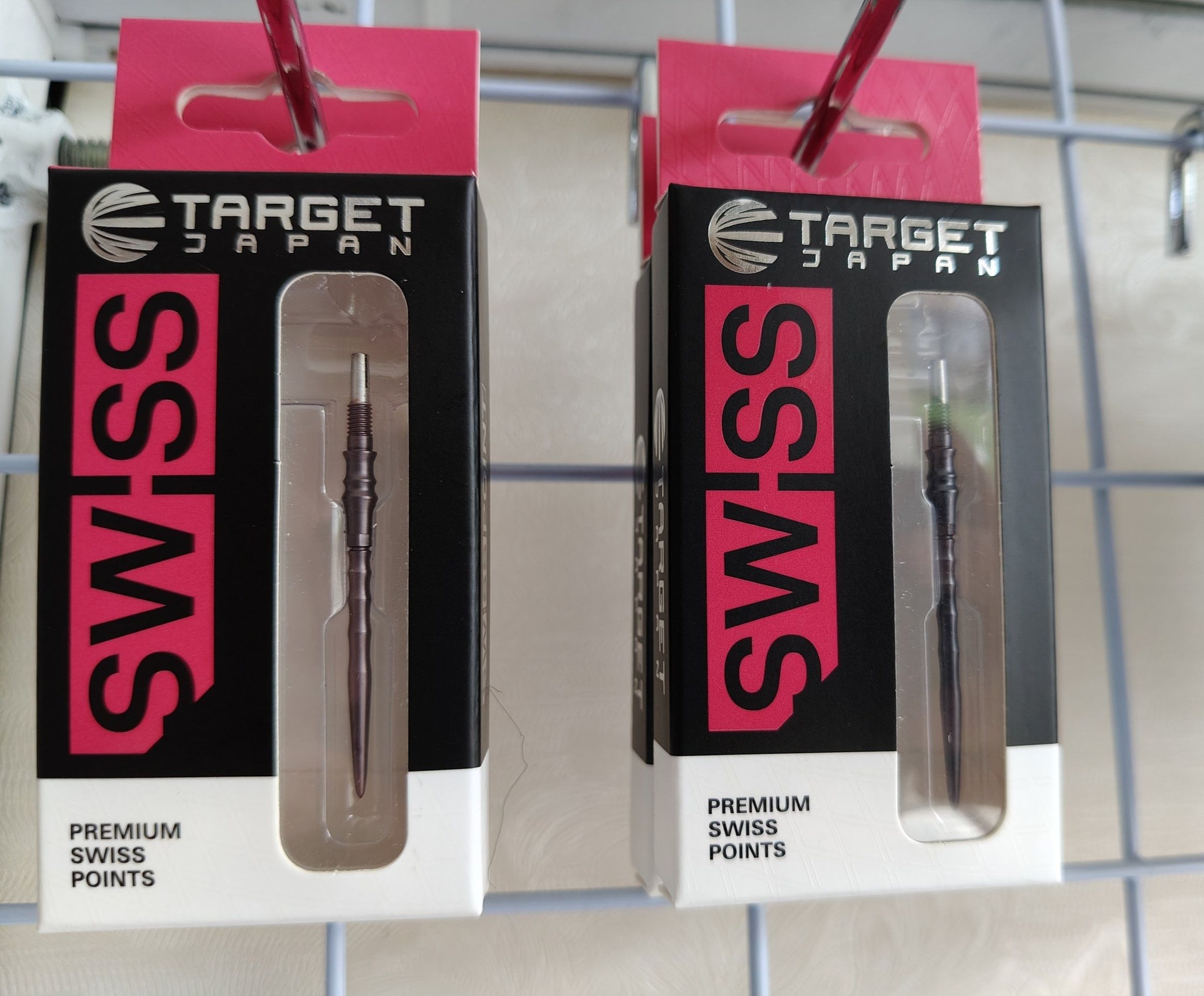 Target Swiss Black 40 Mm – Pointes De Fléchettes En Acier Durci, Finition Lisse, Système Swiss Point Breveté