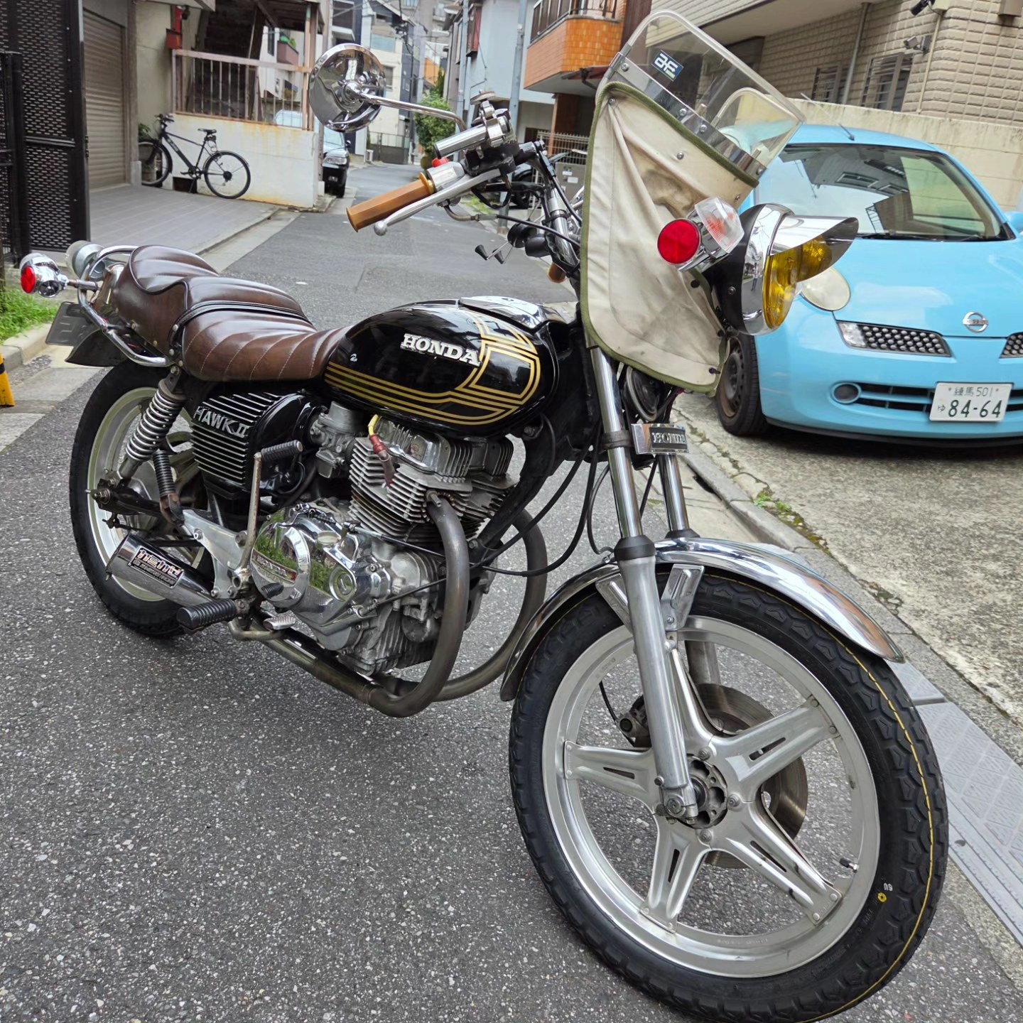 ☆エンジン腰上O/H CB250Tの腰上オーバーホールです。 ホークの250は