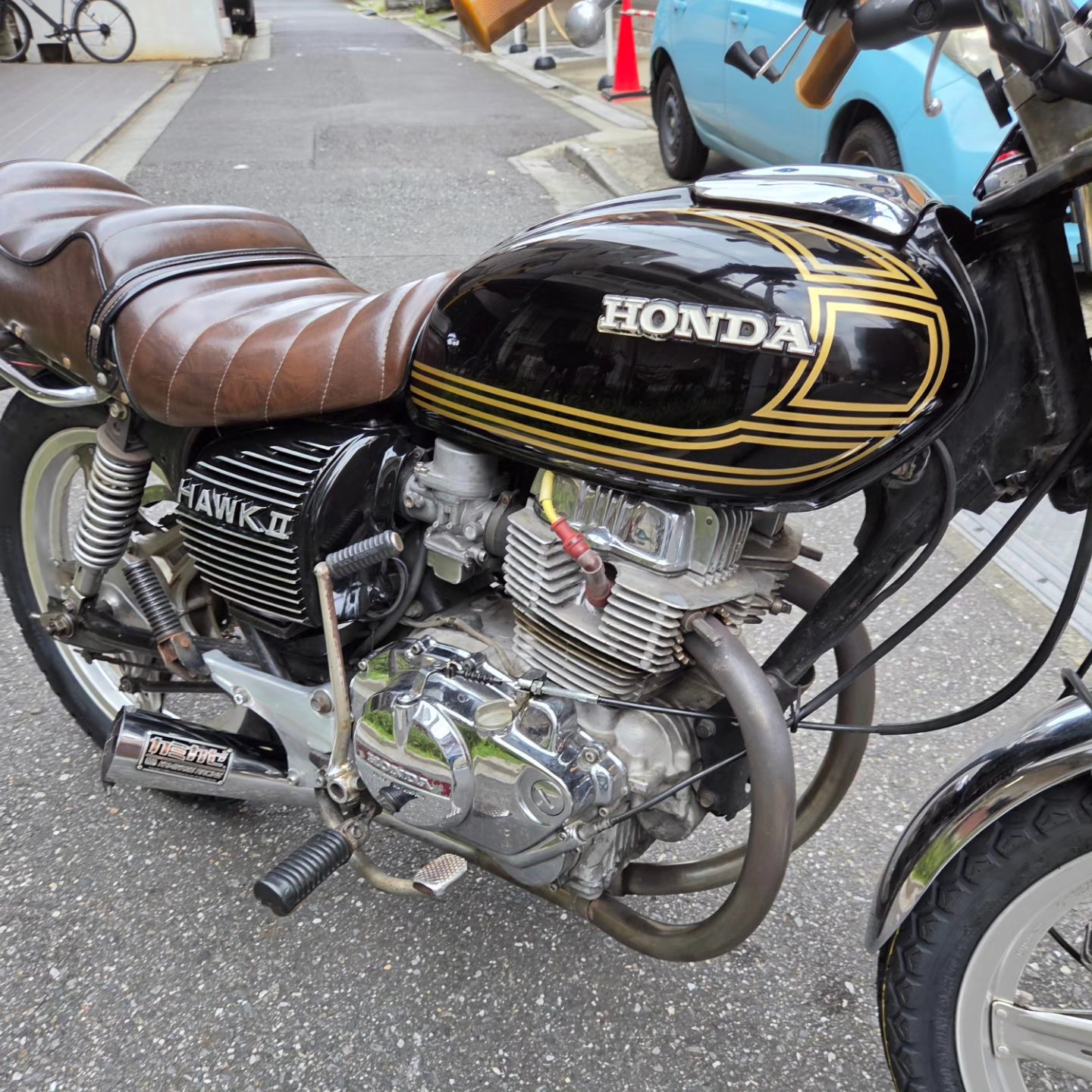 ☆エンジン腰上O/H CB250Tの腰上オーバーホールです。 ホークの250は