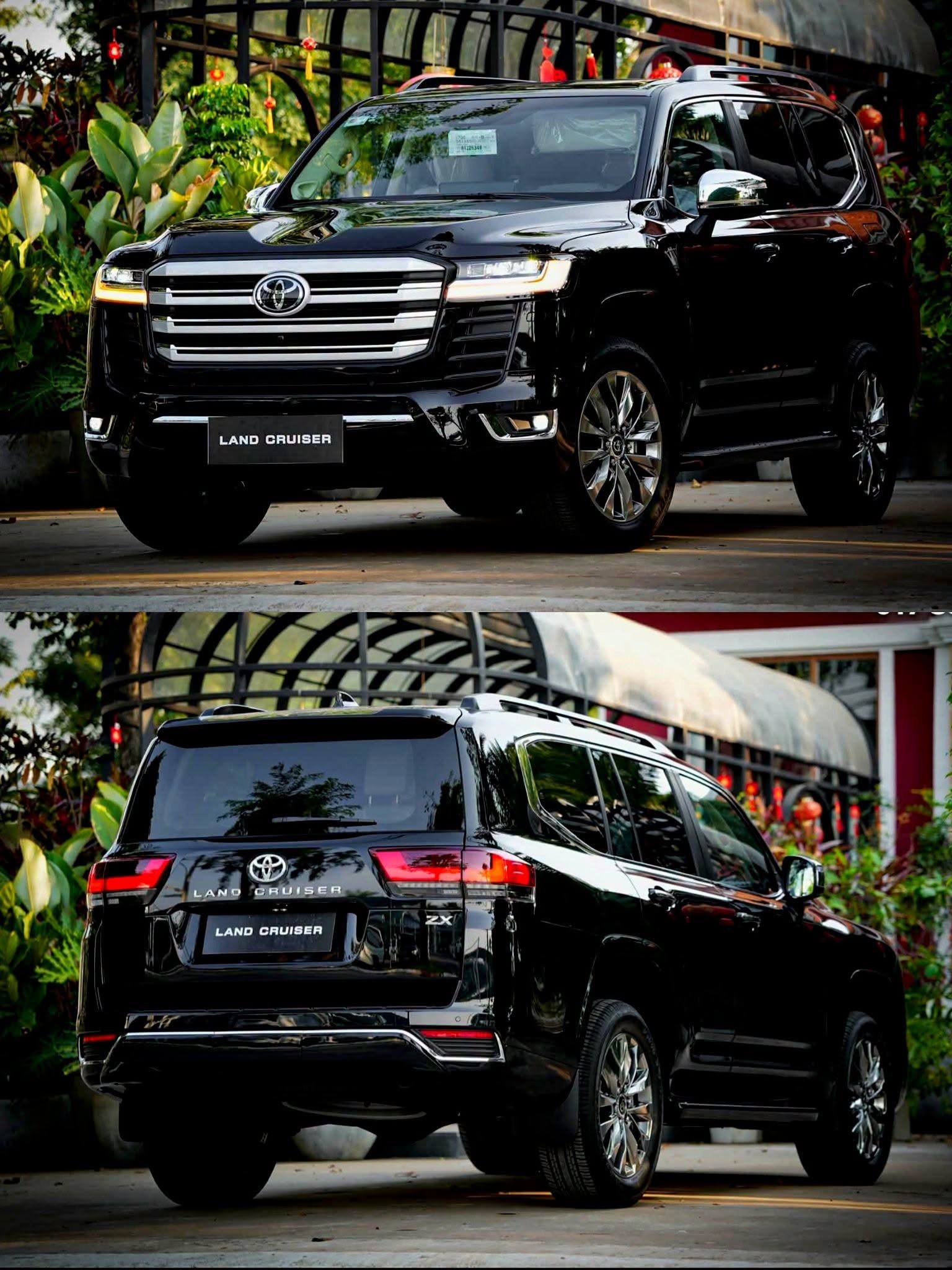 Toyota Land Cruiser ZX Black Color | V6, Diesel, Twin Turbo, 3.3L, 4WD