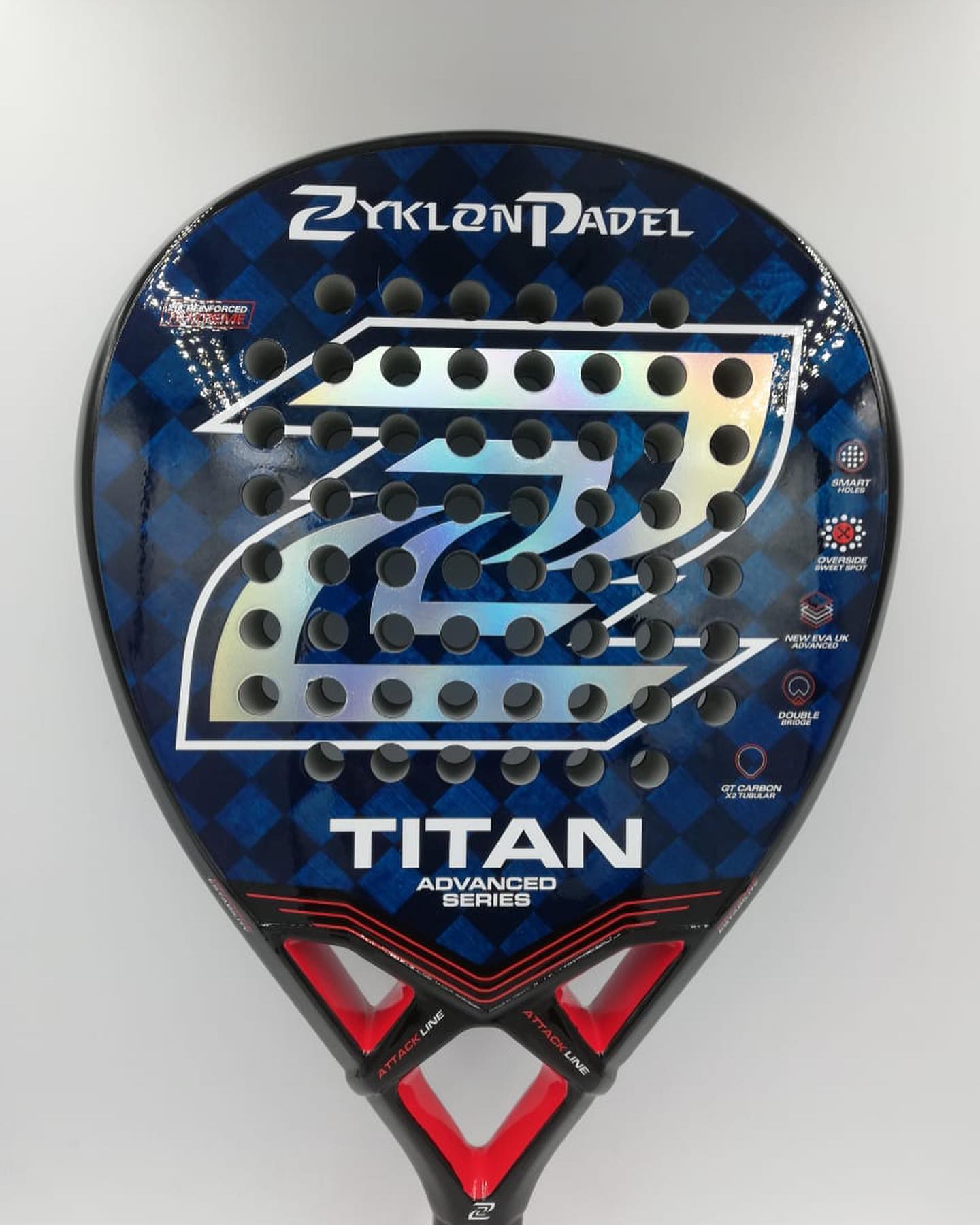 Zyklon Padel