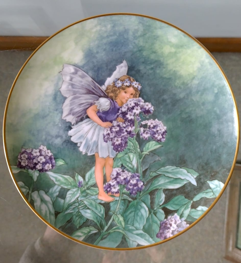 Villeroy & Boch collector plate with Russian fairy tales
