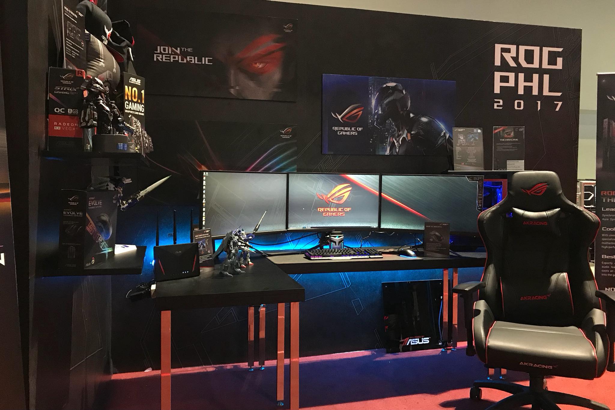 ASUS - We created the dream PC setup at the #ROGMasters,...