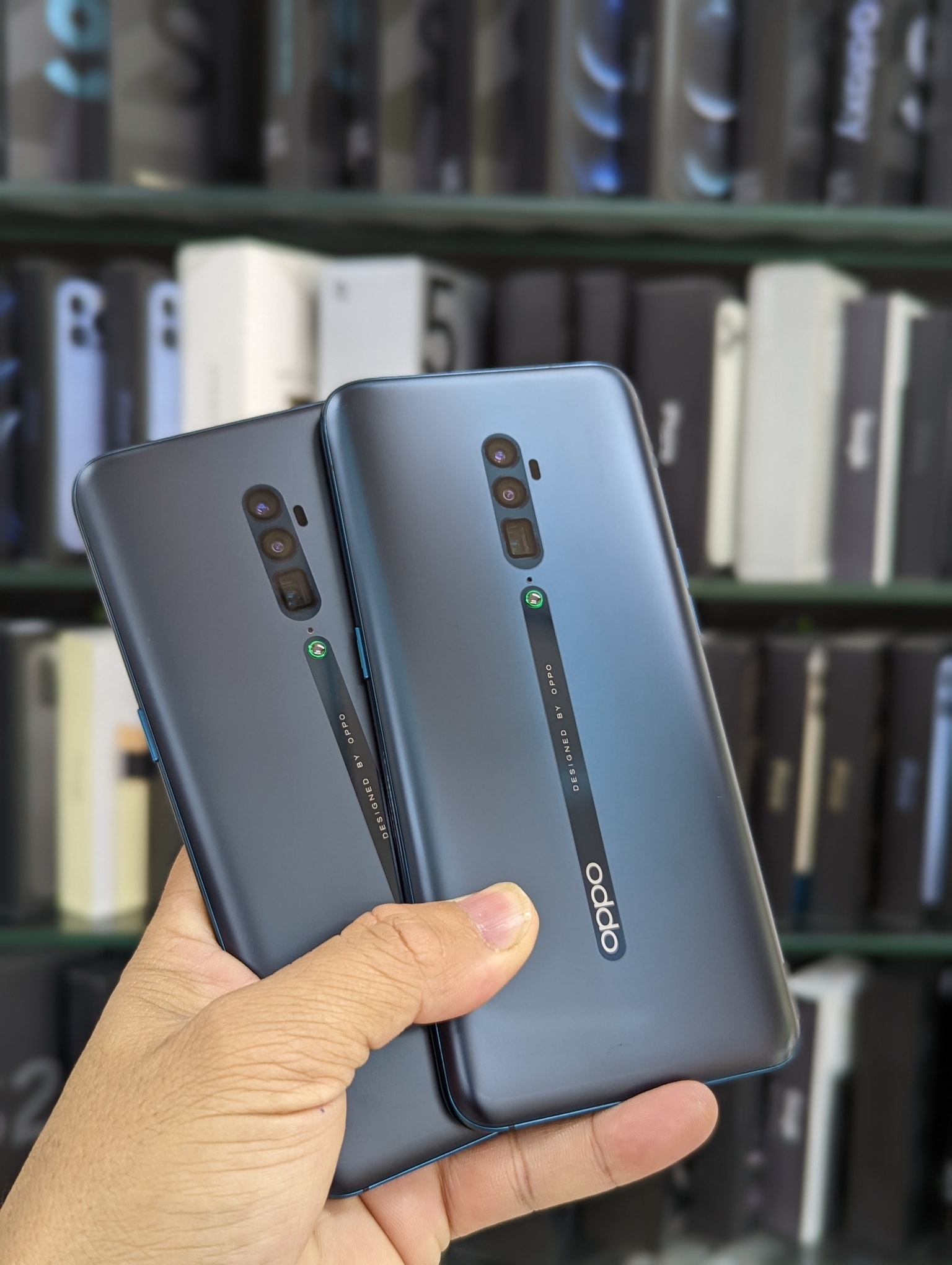 OppO Reno 10X Zoom Global SIM2 = 239$ With Original full set and