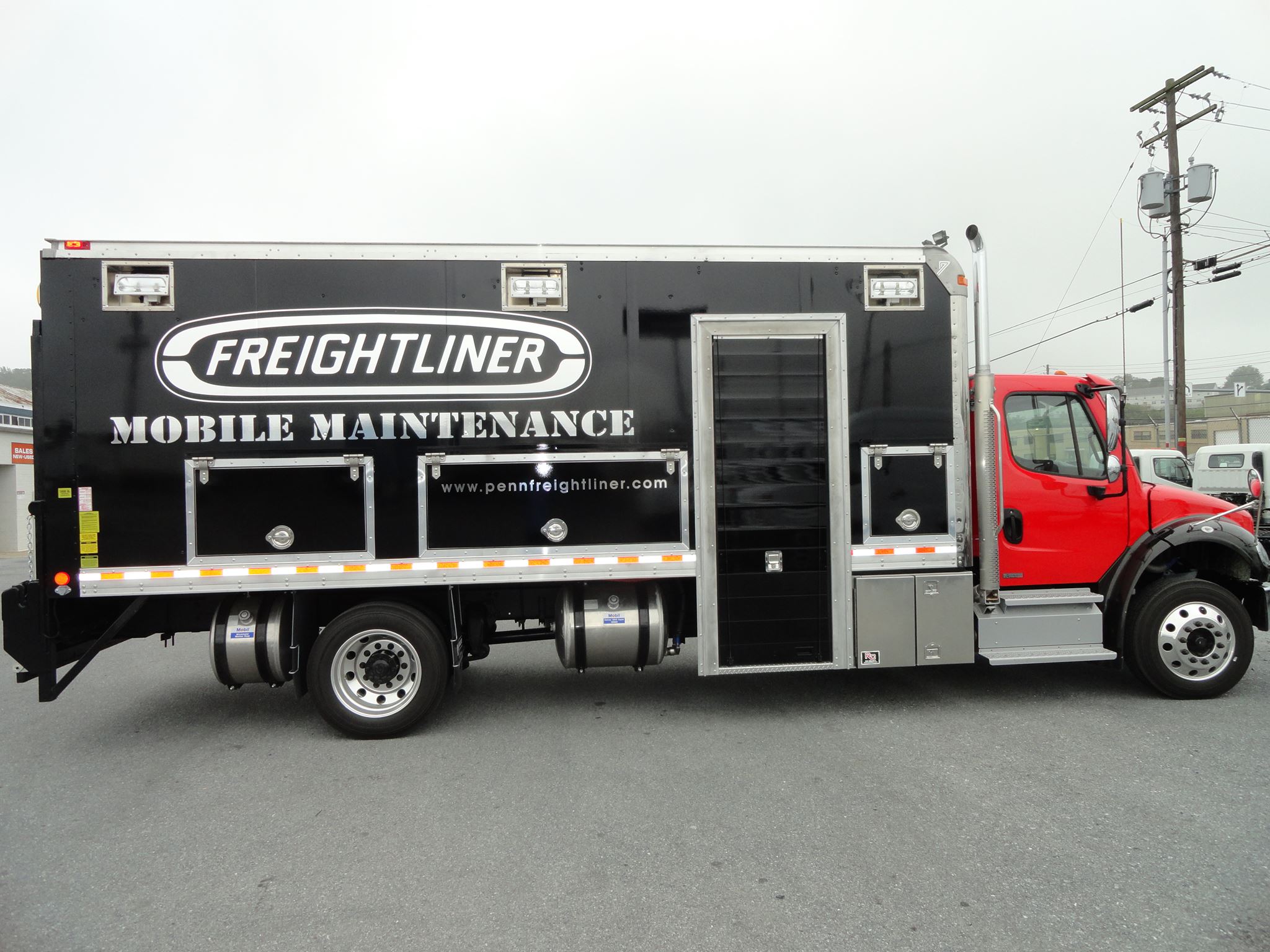 Freightliner of Harrisburg Body Shop | Harrisburg PA