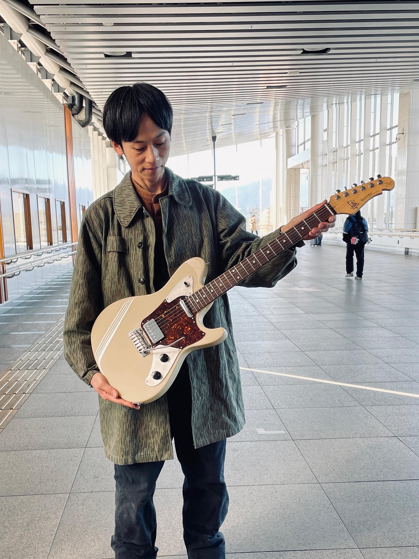 Sugi Guitars (@SugiGuitars) • Facebook
