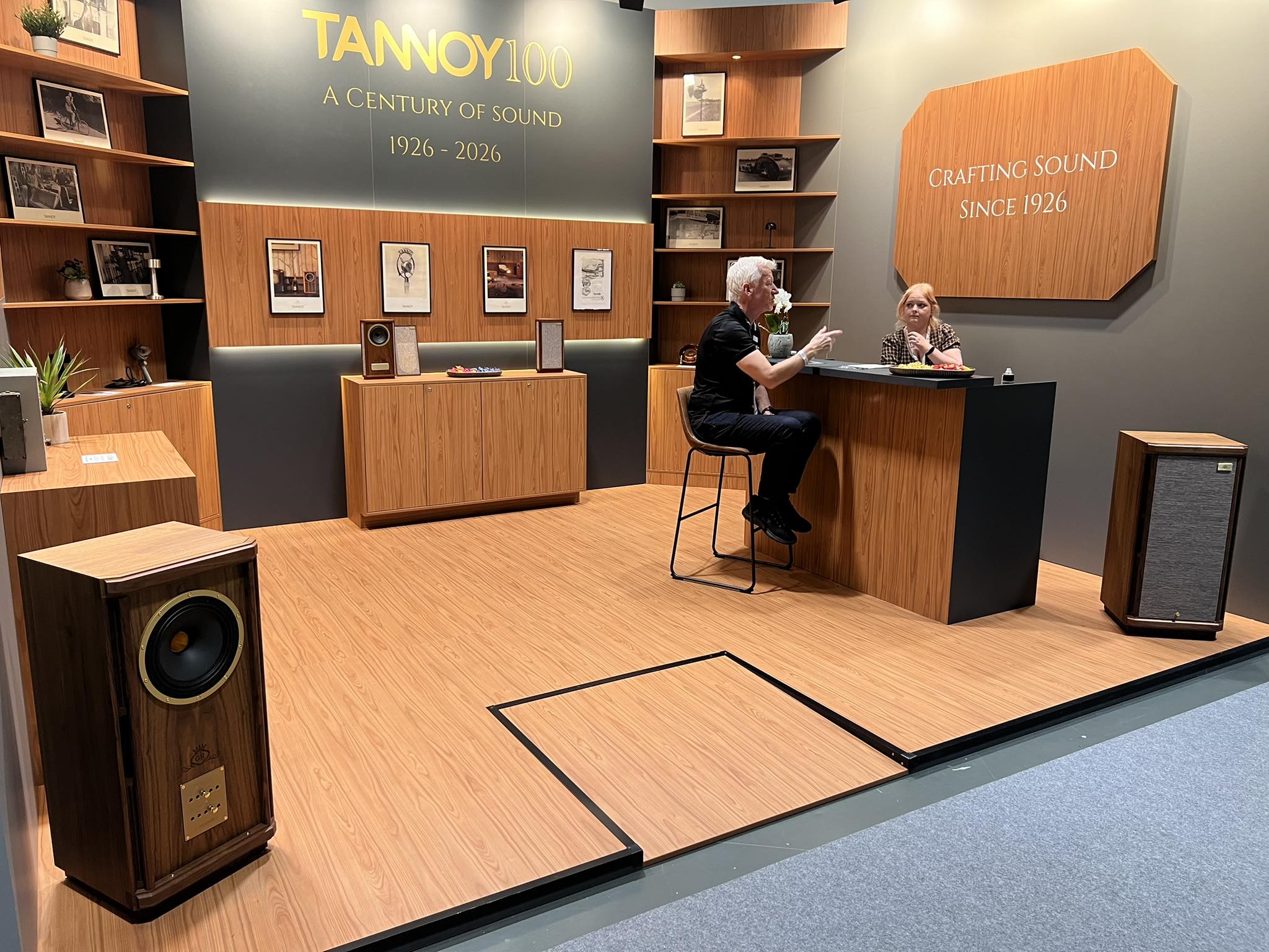 Tannoy Precision 6.4's in high-gloss blacktwo different setup.