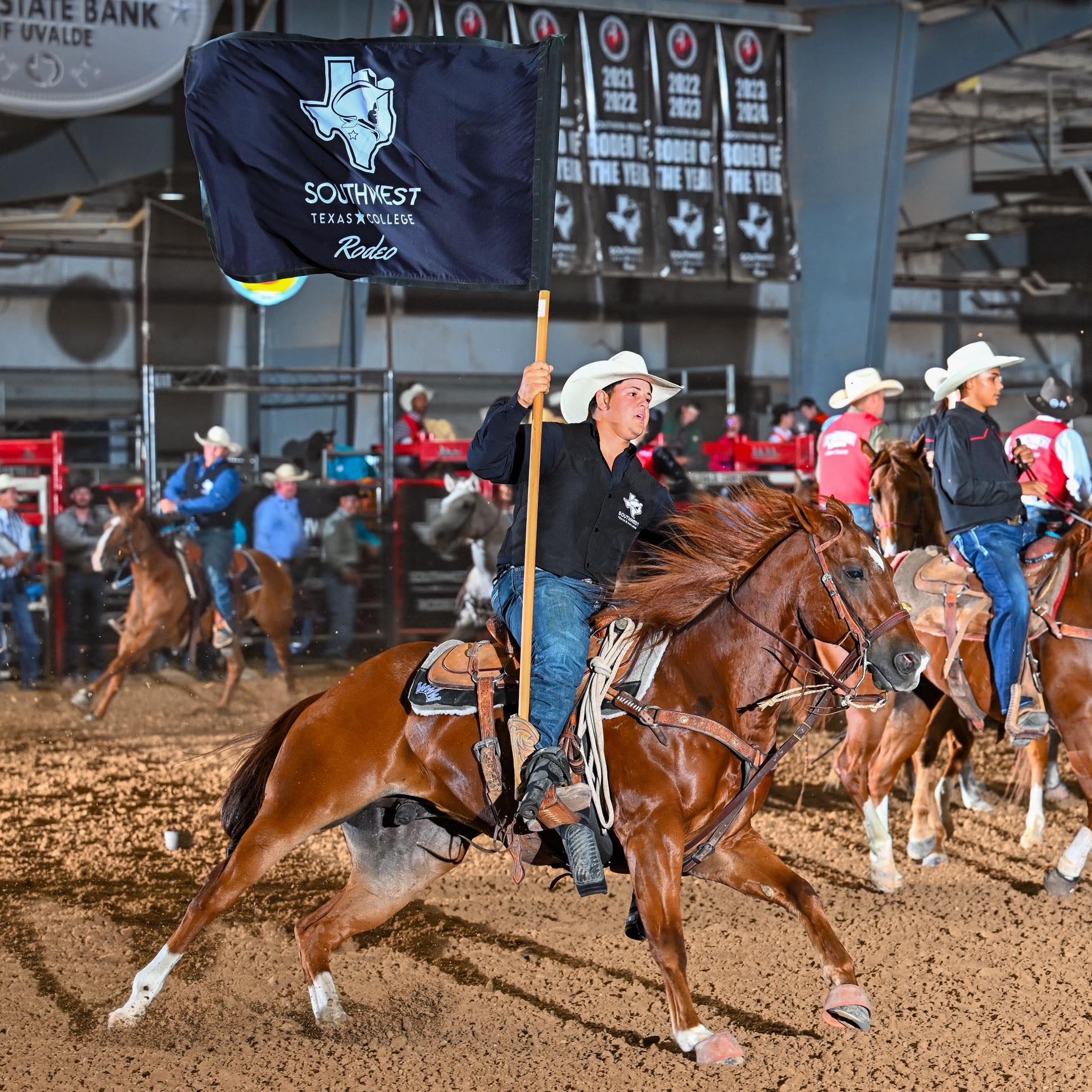 Casper Ringelstein & Cade Sandstorm current leaders NTCC #collegerodeo ...