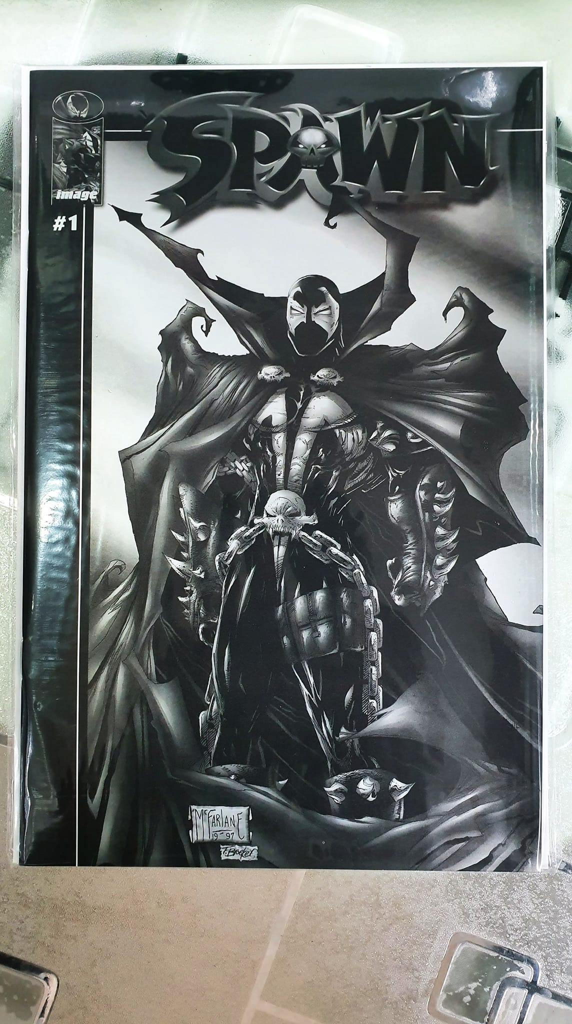 Spawn #1 Black & White Todd McFarlane Mexican Foil Set Exclusive