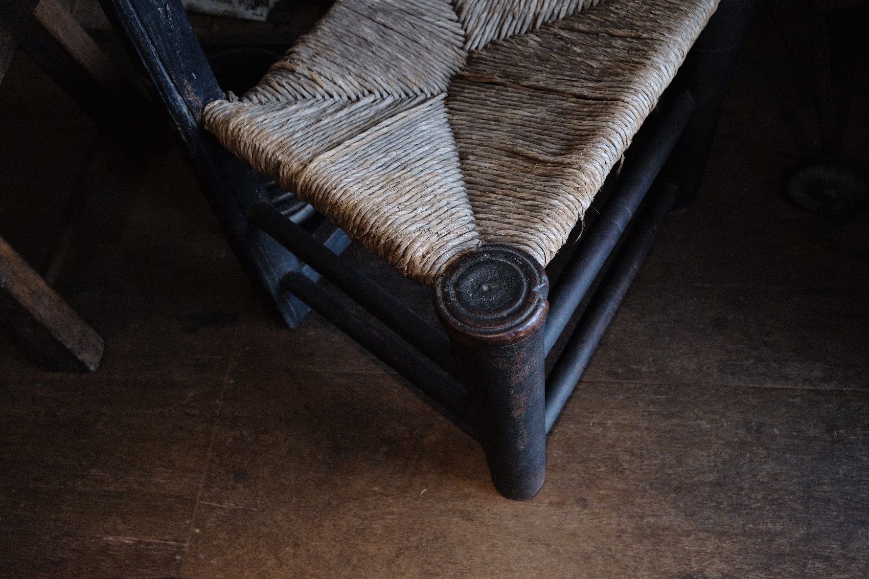 Swallowdale Antiques | Setagaya-ku Tokyo