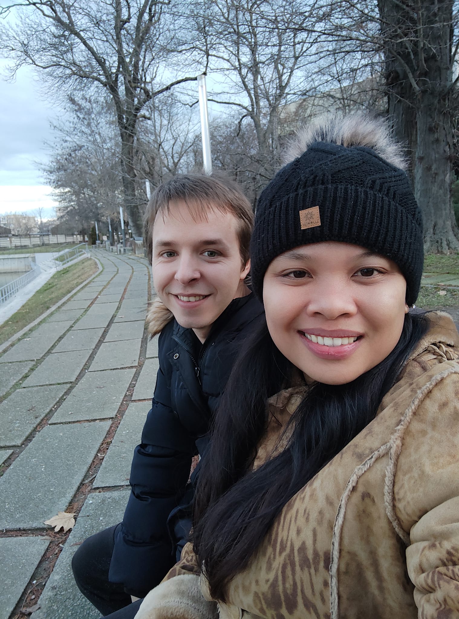 Jeve and Zoly's Simple Life in Romania