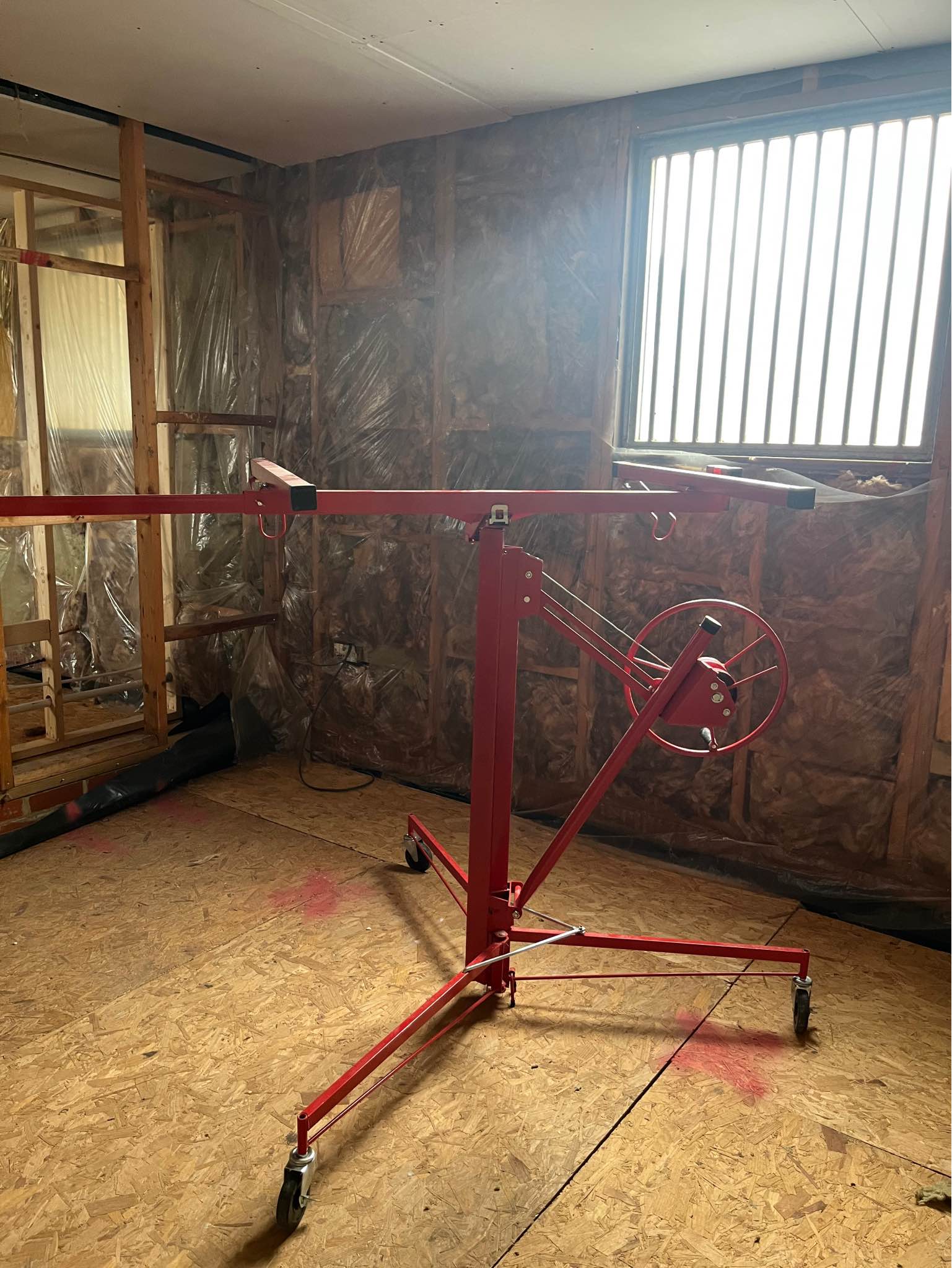 Panel / Plasterboard Lifter - Weight Lifting Machines & Racks - Bedford ...
