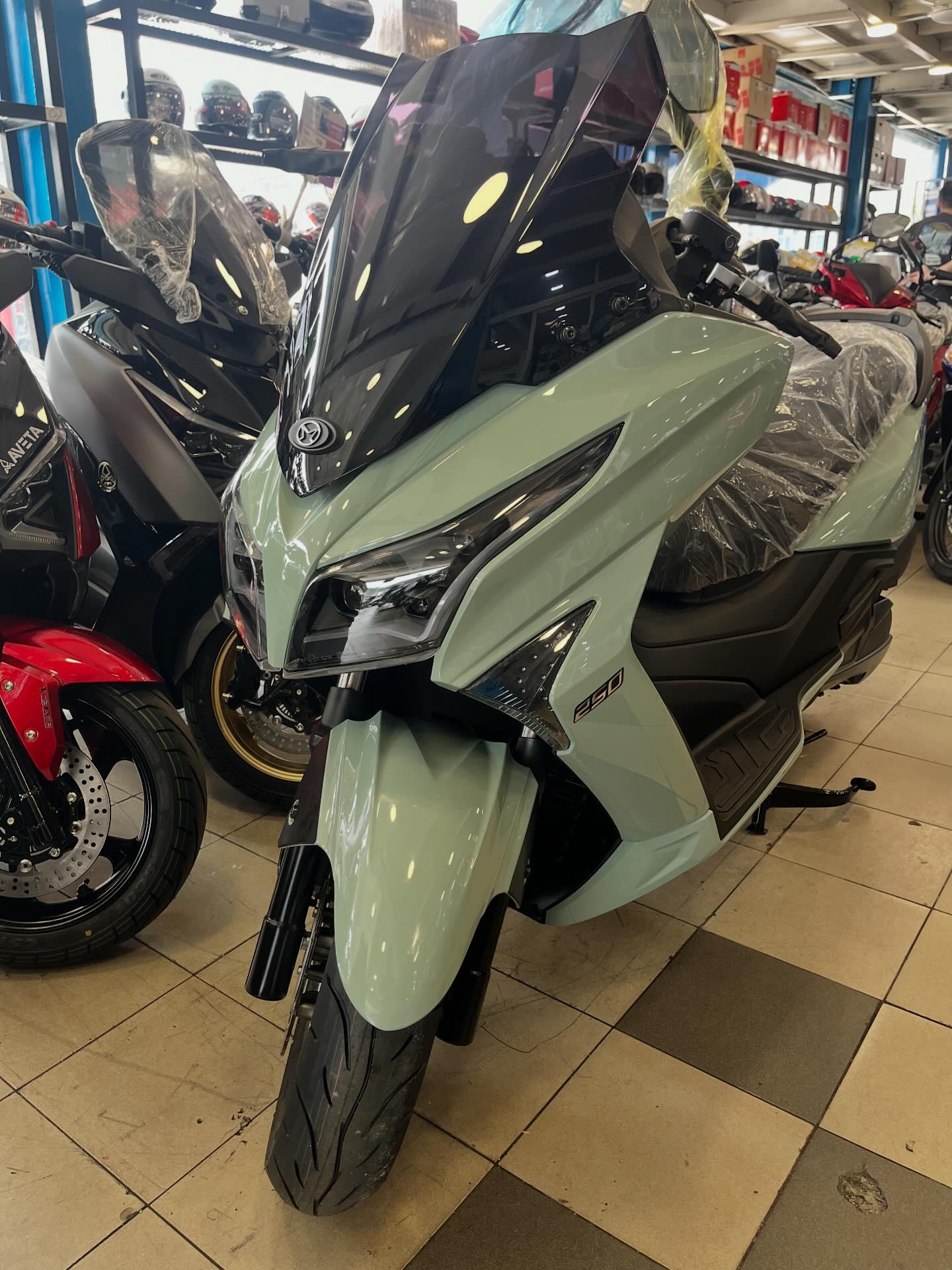 New Modenas Scooter Elegan 250 EX 2026 Ready for Booking