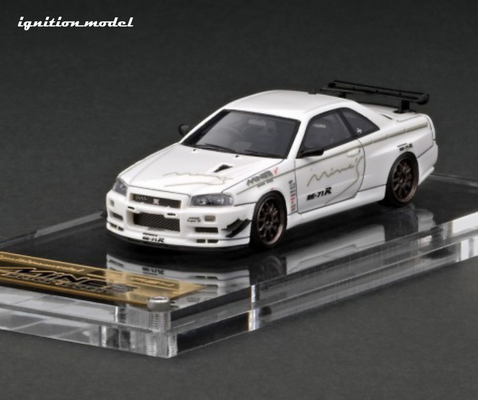 Ignition Model's Nissan Skyline GT-R and Stagea 260RS scale models
