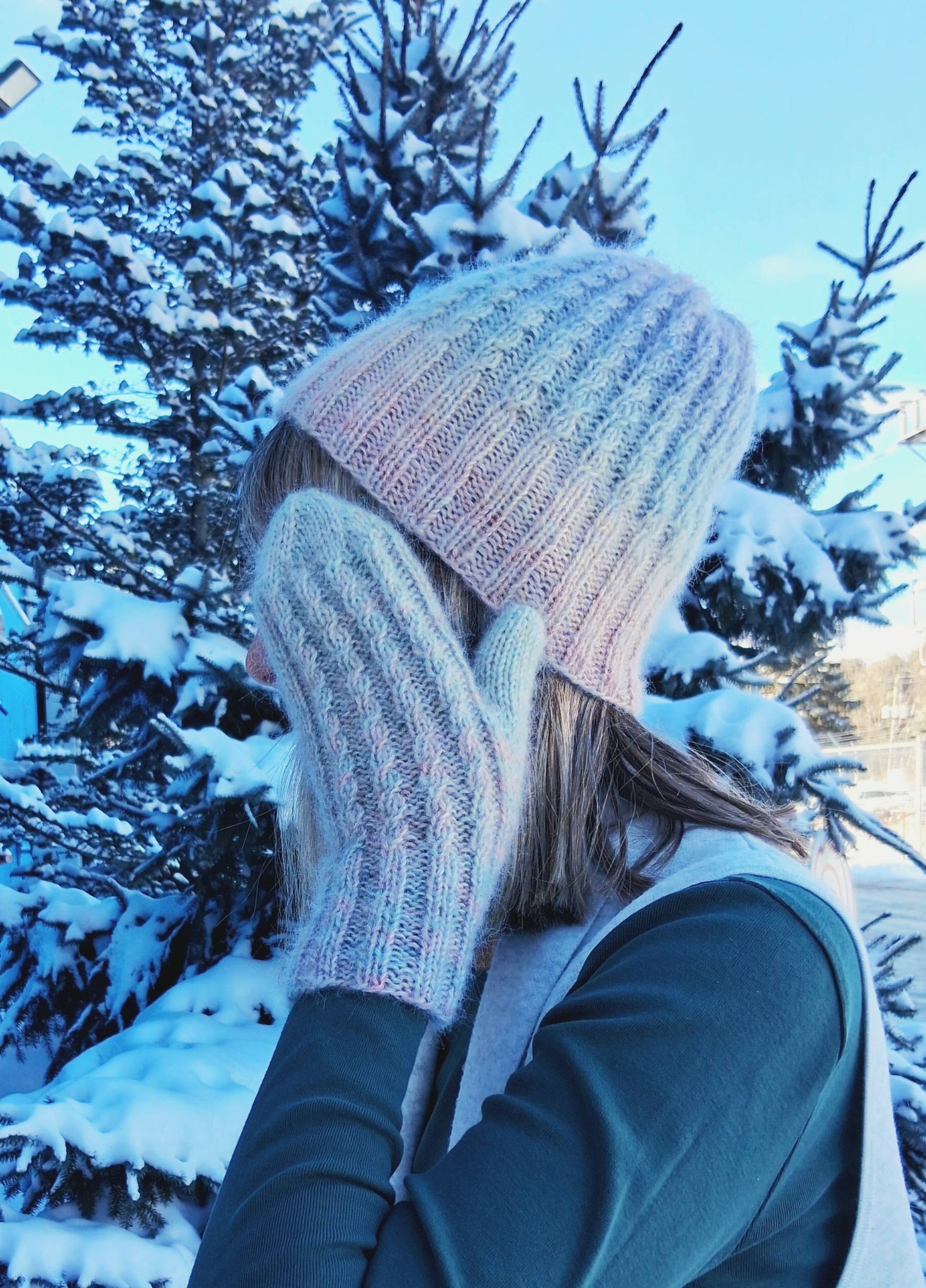 Muskoka Yarn Connection added a... - Muskoka Yarn Connection