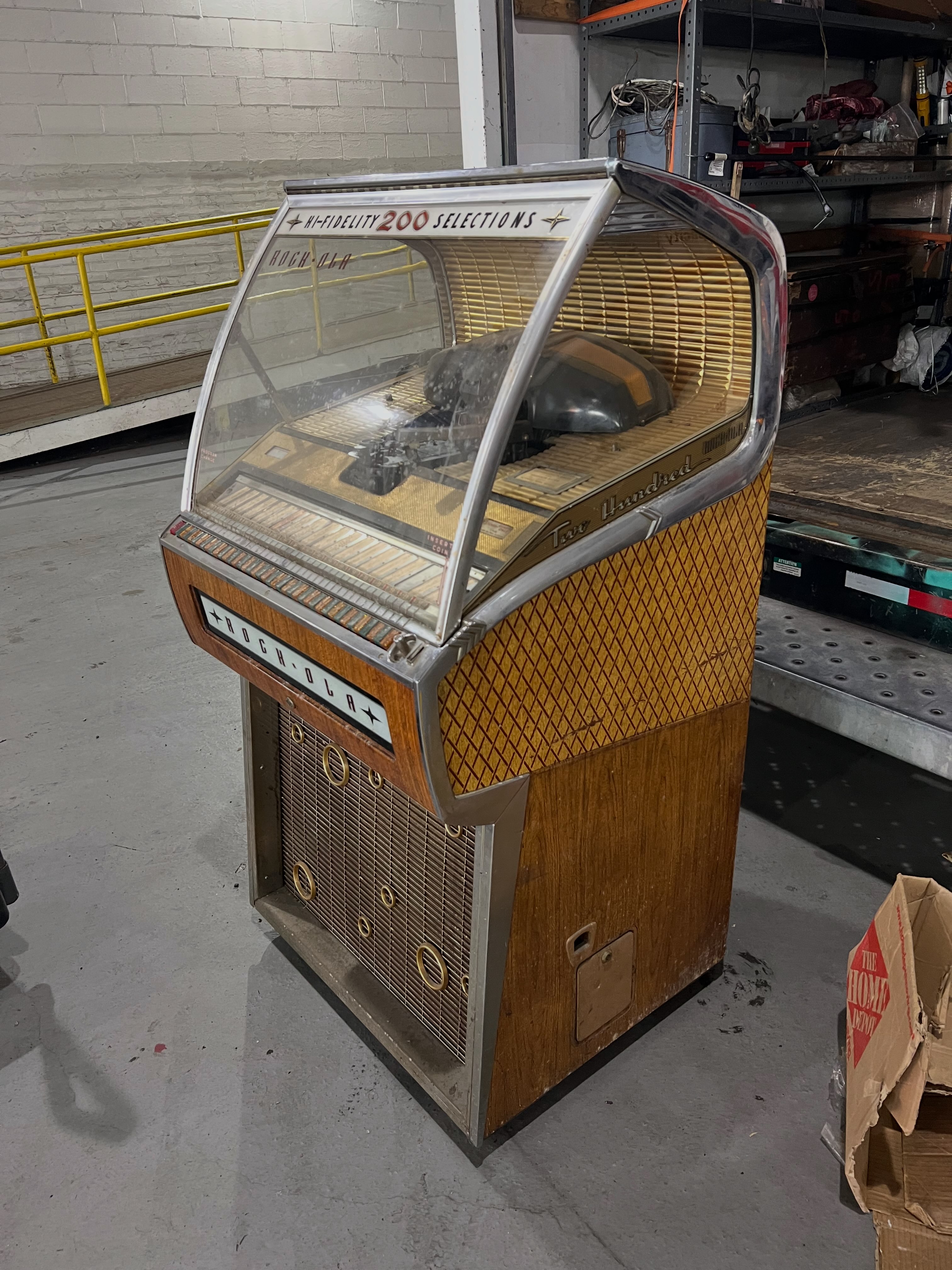 1957 Rock-Ola 1455 jukebox restoration in Brooklyn