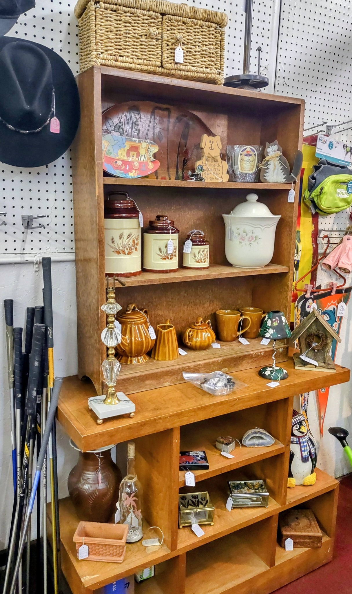 The Fayetteville... - The Fayetteville Antique & Craft Mall