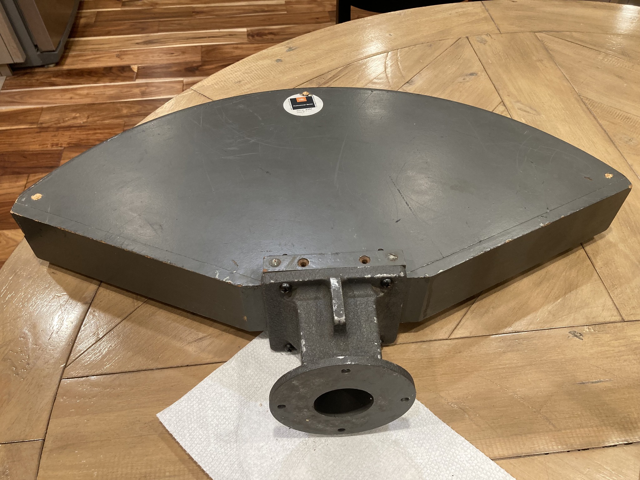 JBL 2397 Horn with 2328 adaptor** Has a damaged corner, 3 extra