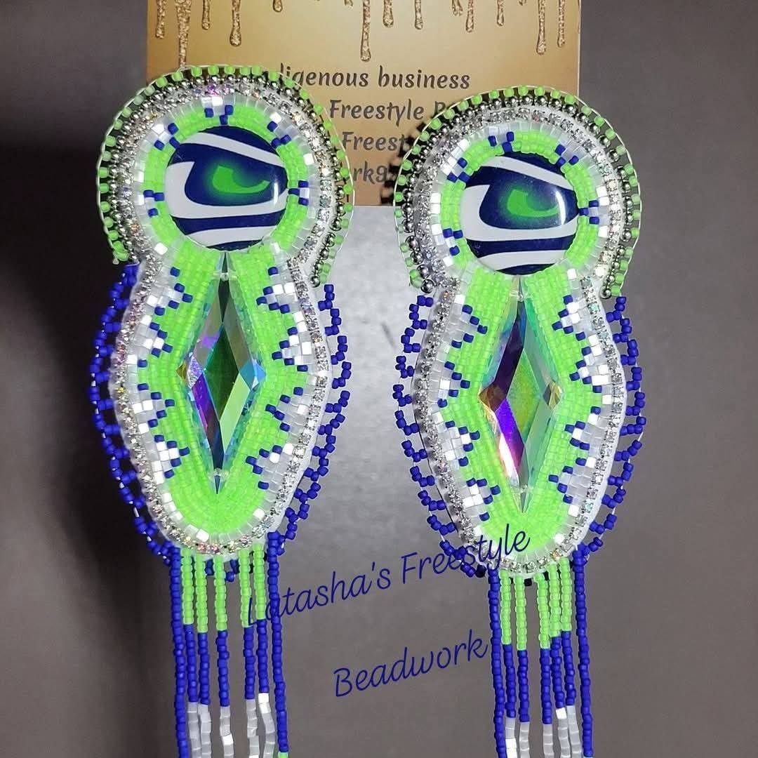 New Seahawks style earrings! 💚💙🏈🛍 | Facebook