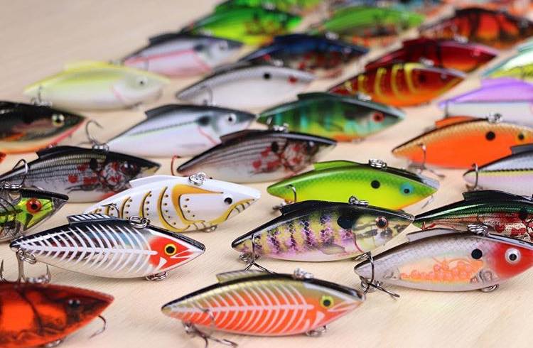 definition of fishing rattle trap lures Bill Lewis Rat-L-Trap Magnum Force Trap is the grown up version of the legendary Rat Rattle trap blue silver |