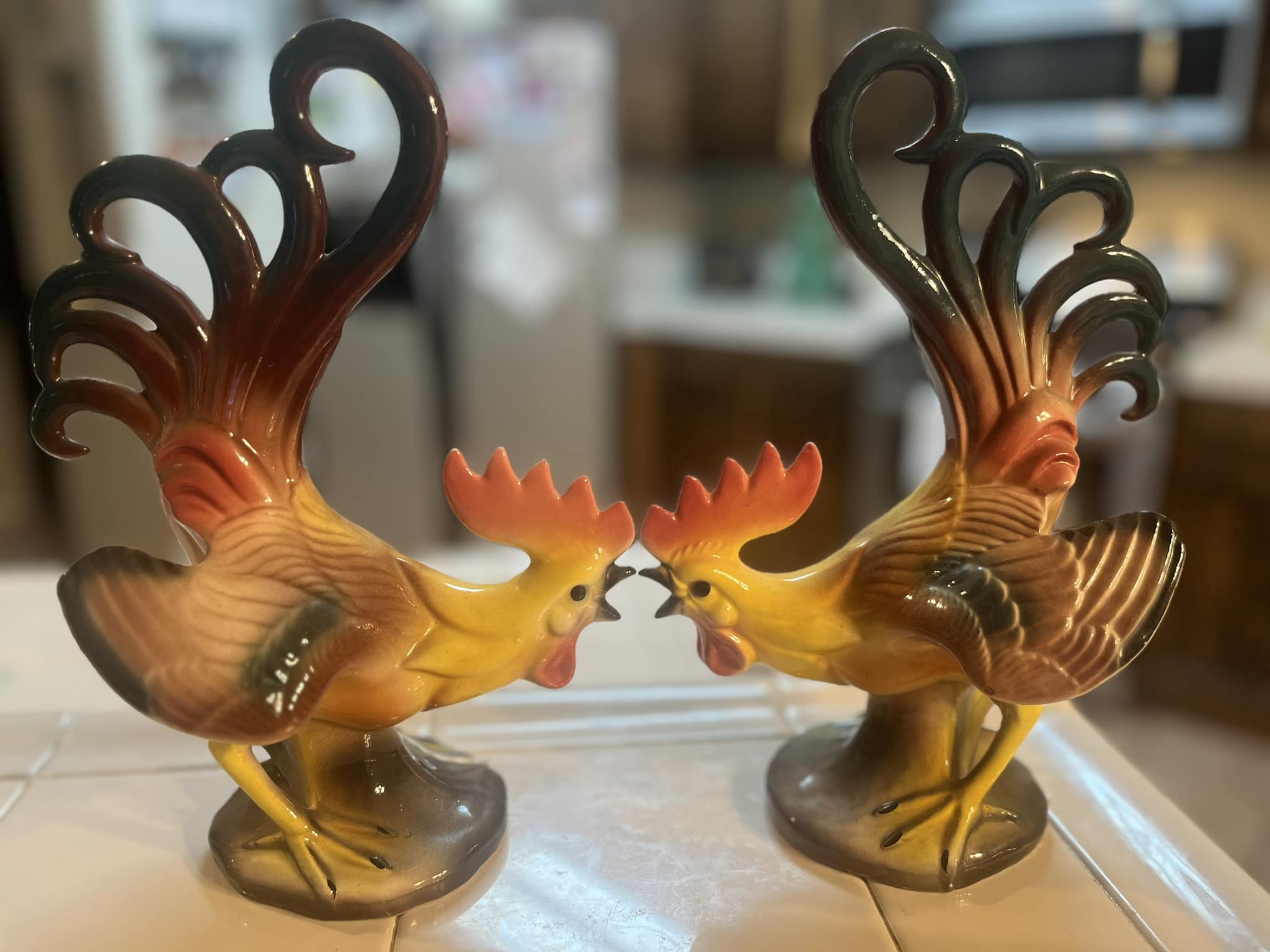 The Vintage Sexton Black Fighting Rooster Wall Plaque is a unique