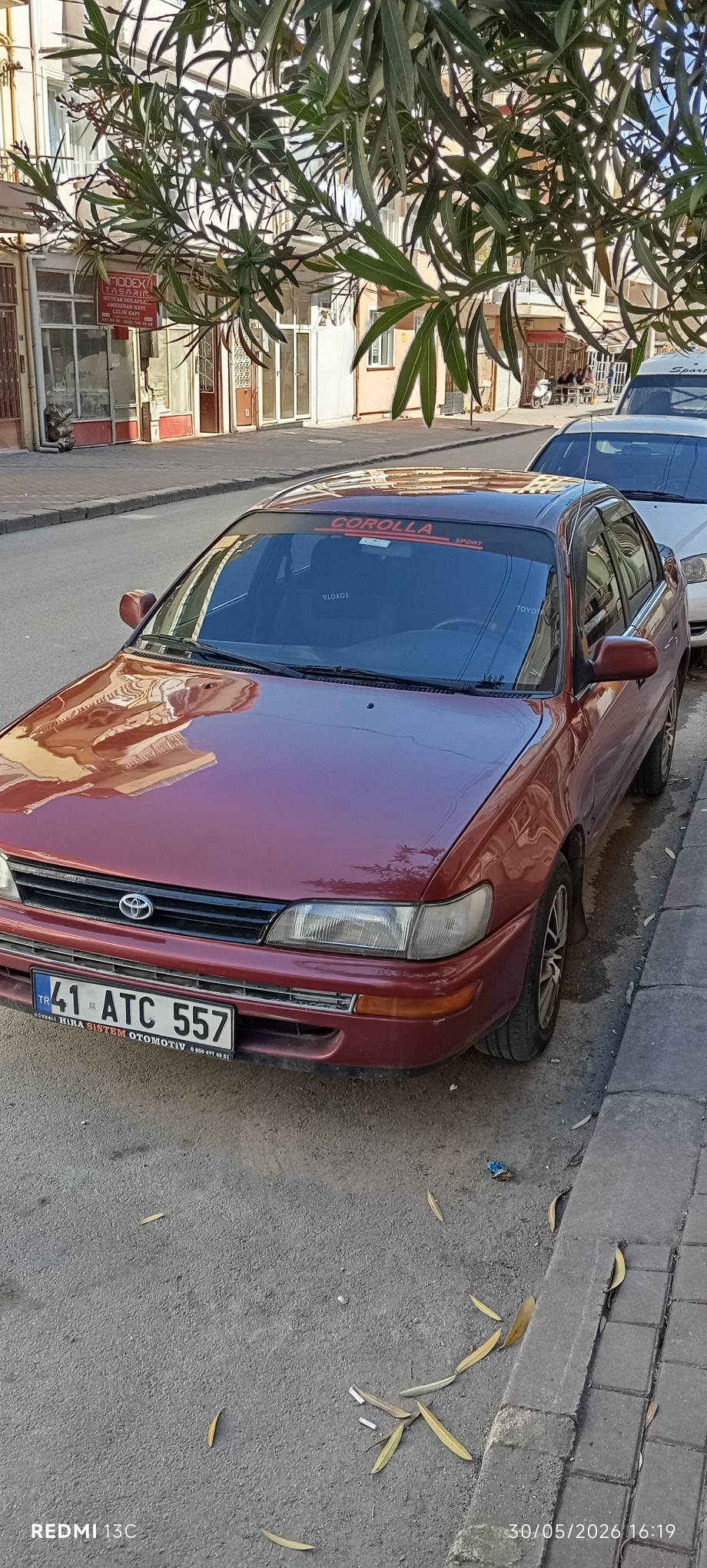 1993 lx 1.3 km 320000 muayene yeni fiyat 220000 tl