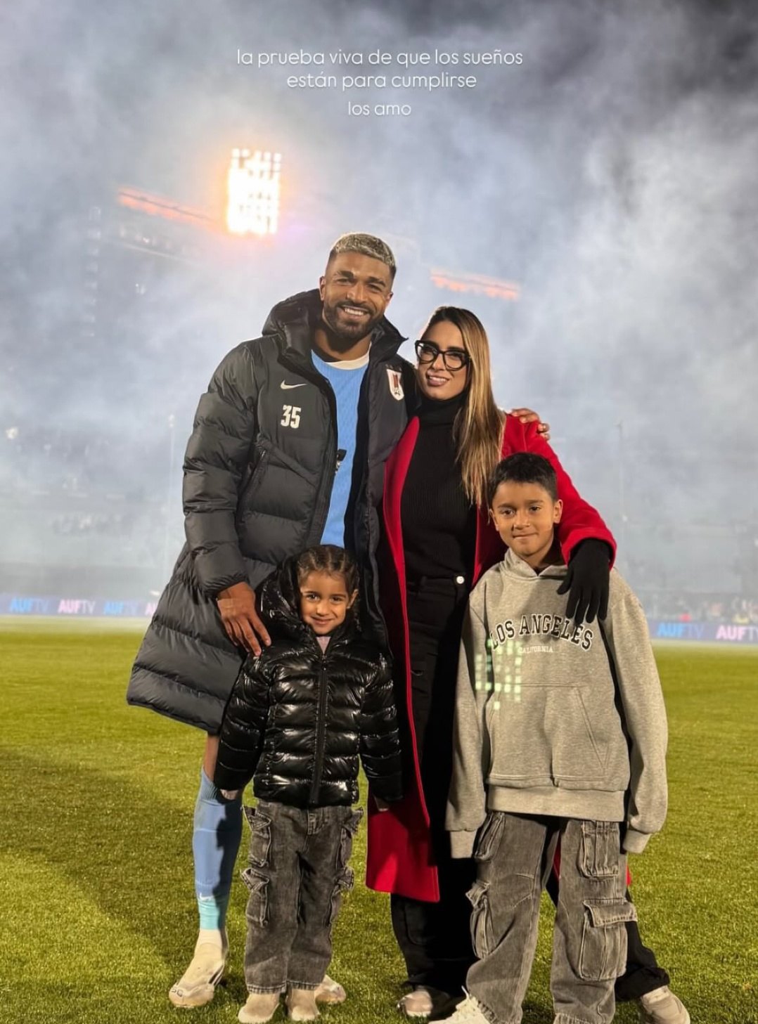 Rashoo - Ningún Fans Del América Saltará Está Imágen 🥹💛💛🩵🦅 Familia De ...
