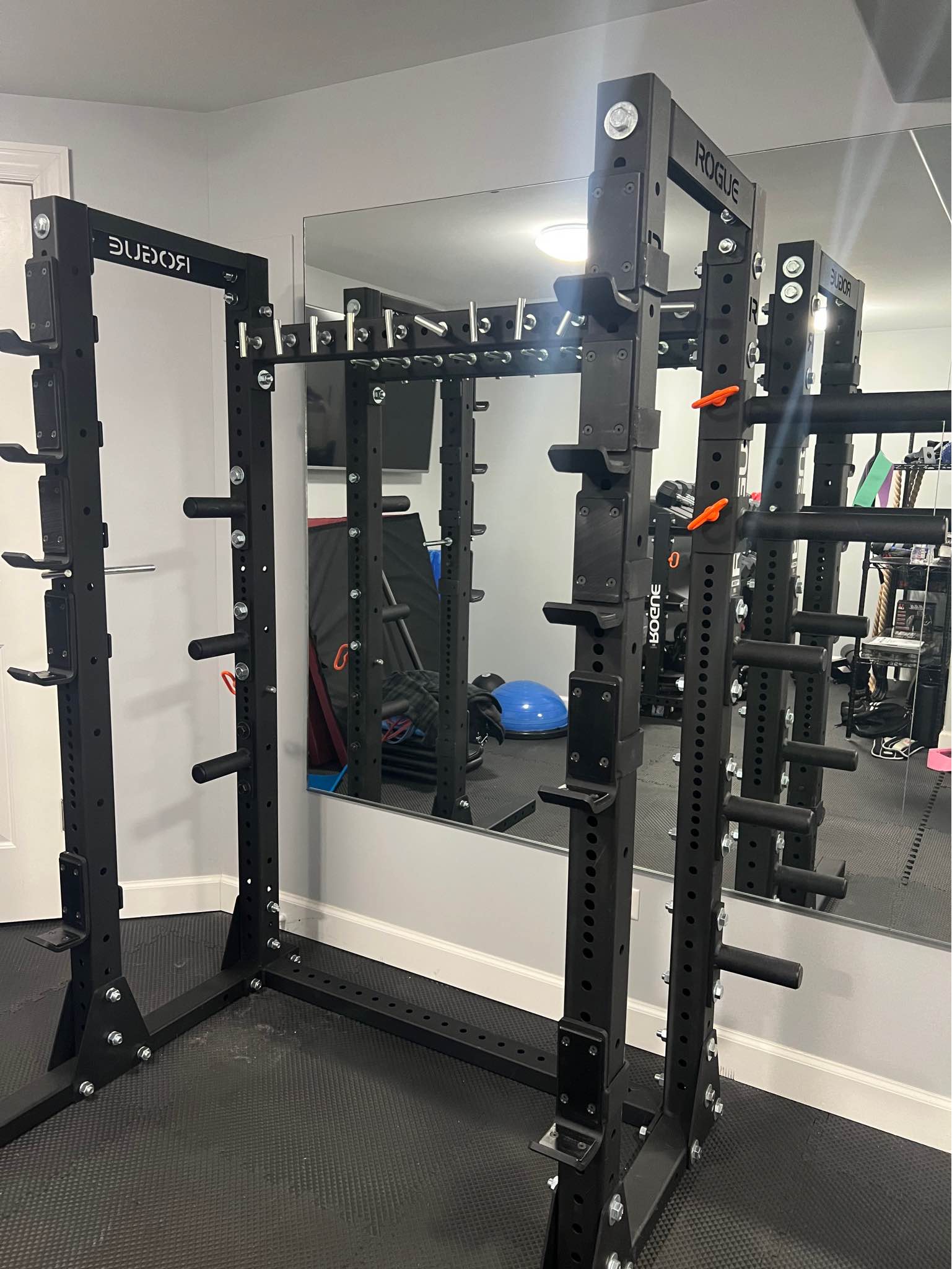 Rogue Squat Rack Stand - Weight Lifting Machines & Racks - Fox Lake ...