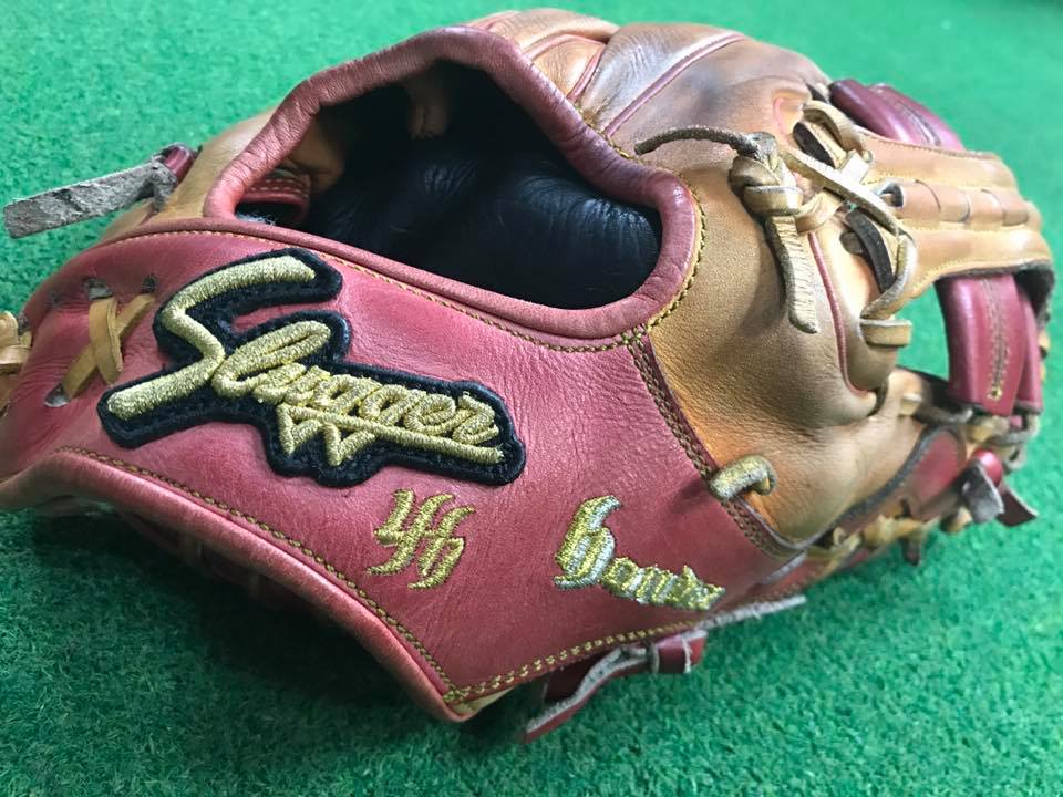 福岡ソフトバンクホークス本多雄一選手、2017シーズン使用グラブです！