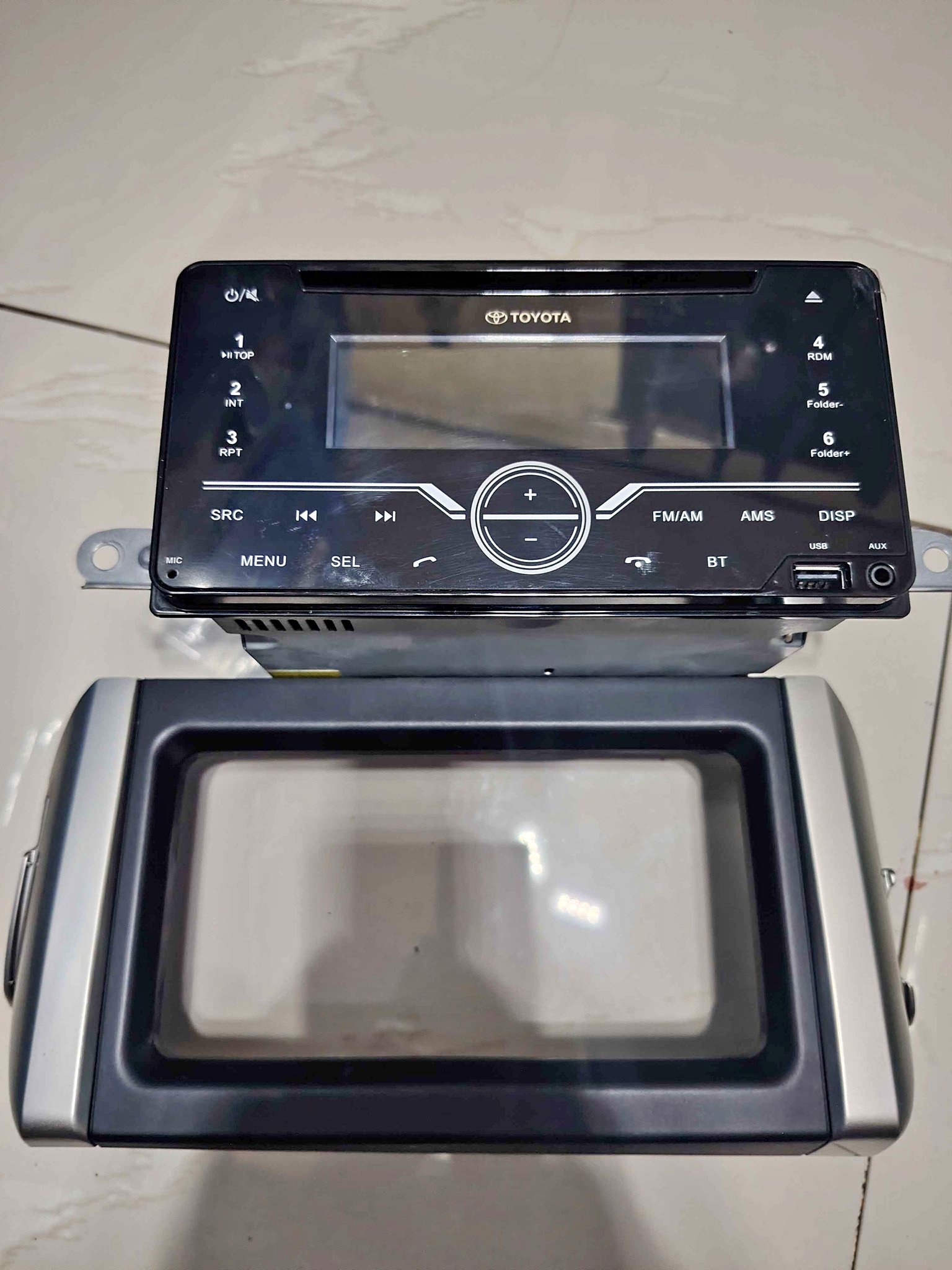 Isuzu MUX stock head unit - Car Interior Parts - Makati | Facebook ...