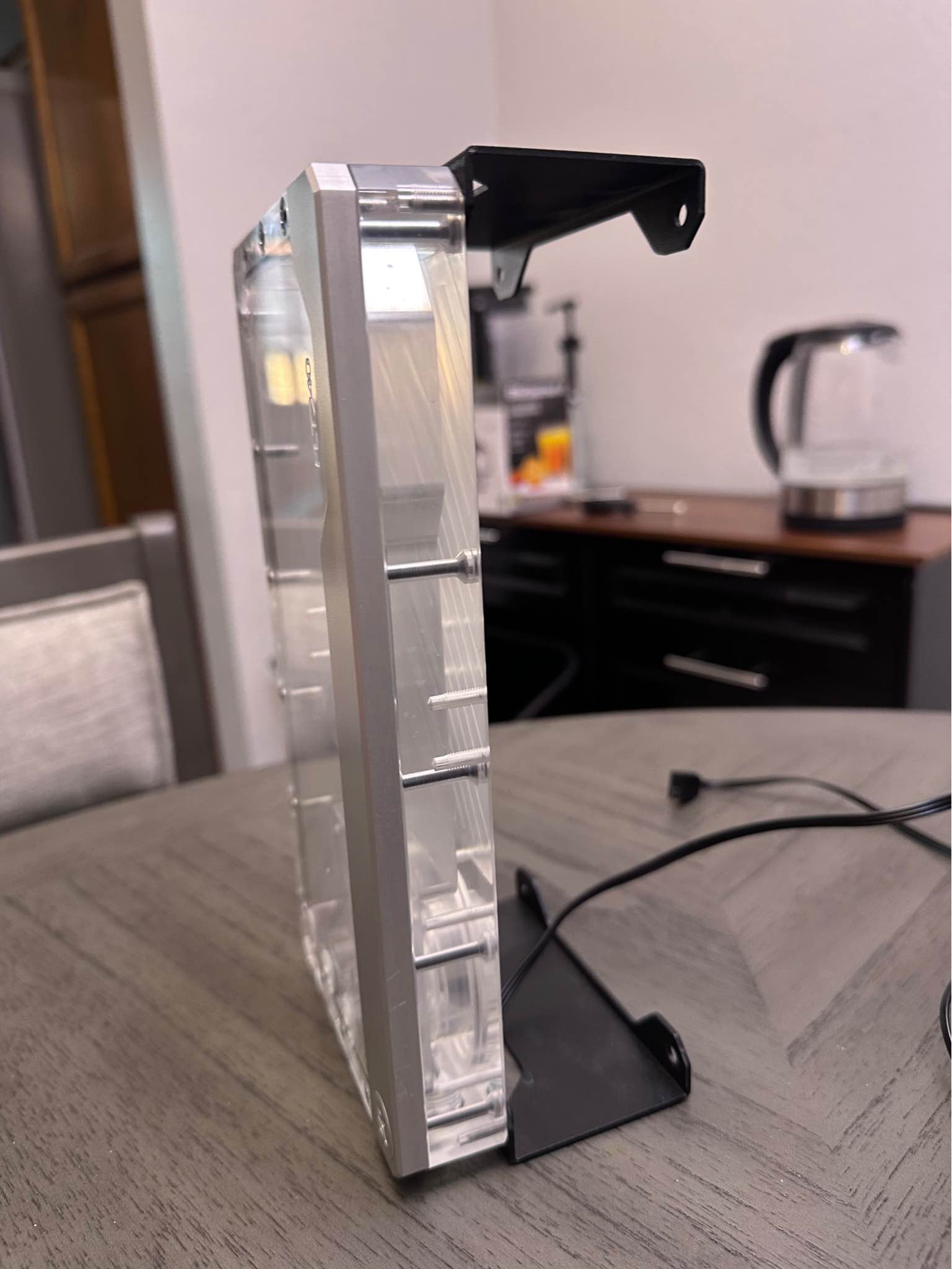 EKWB computer water cooling reservoir - Water Filters & Pitchers ...