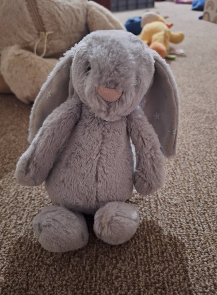 Is this Bashful Shimmer bunny genuine and what's its size?