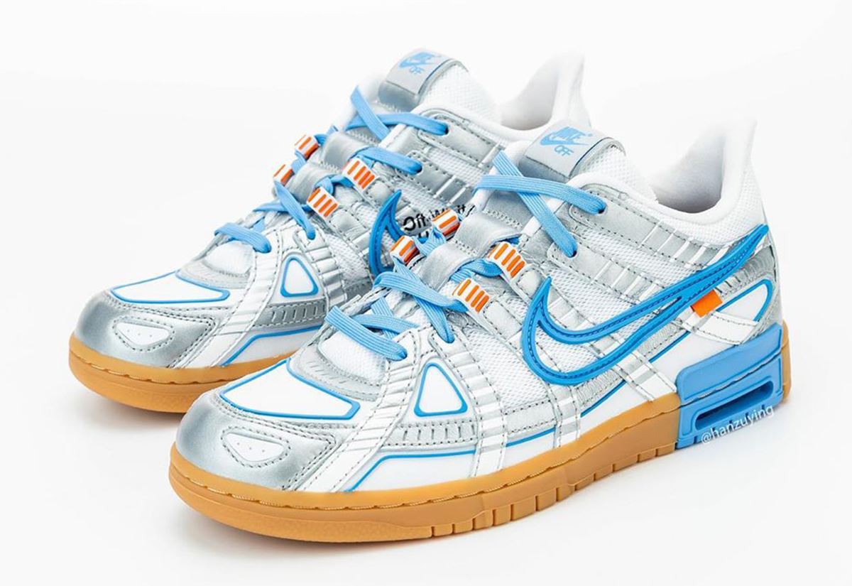 HUGE DUB INCOMING? ?⁠ ⁠ The Off-White x Nike Dunk Low 