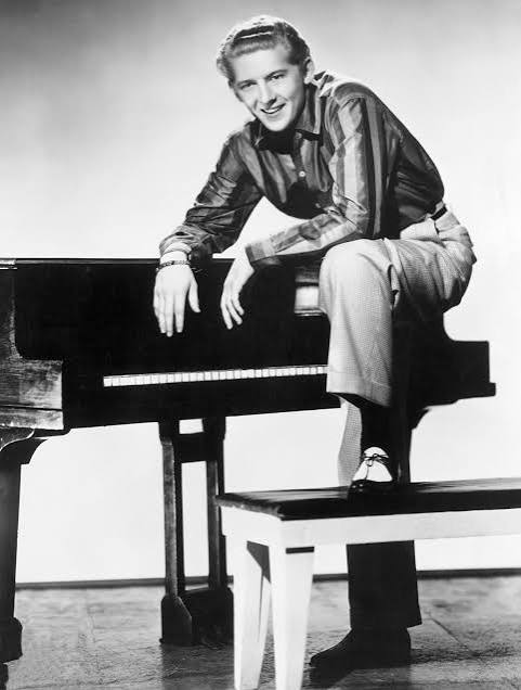 September 29, 1935: “The Killer”, Jerry Lee Lewis, is born in