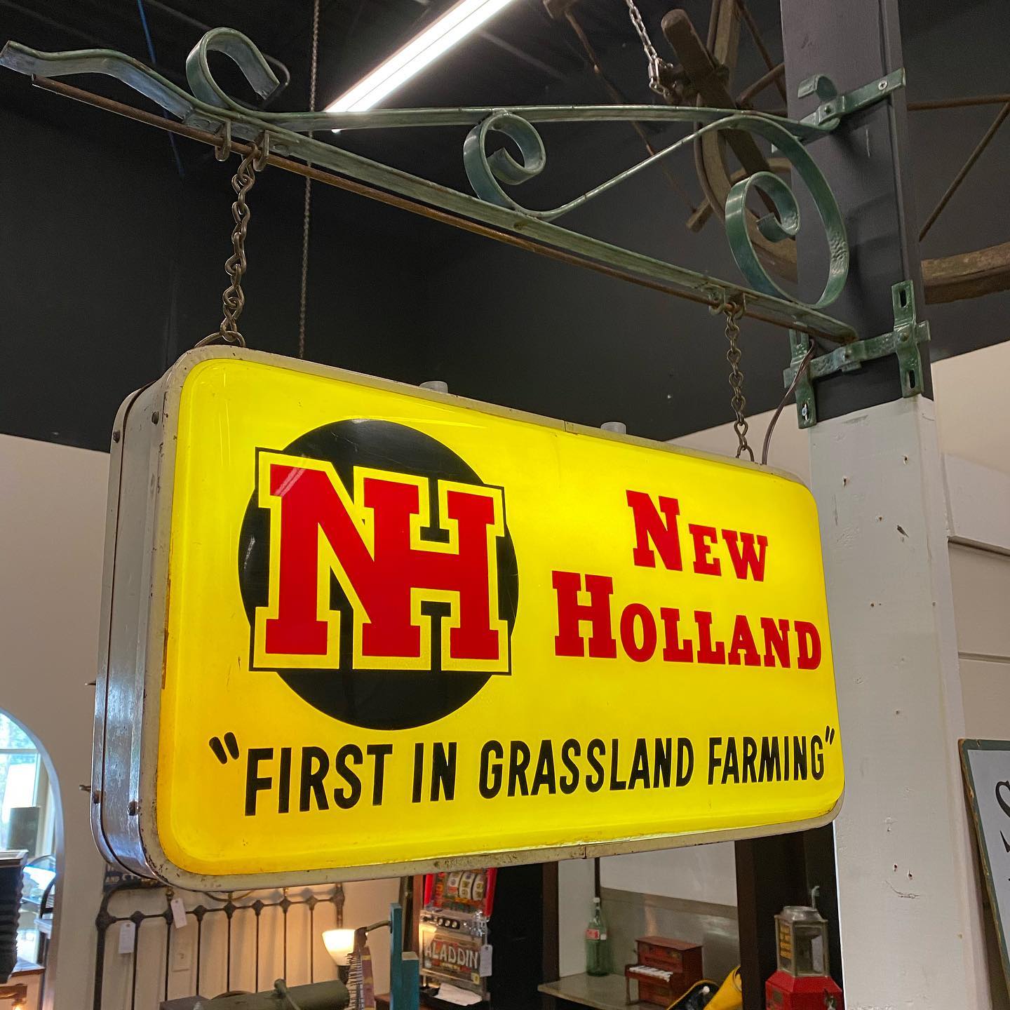 Awesome New Holland tractor lighted... - American Vintage Va | Facebook